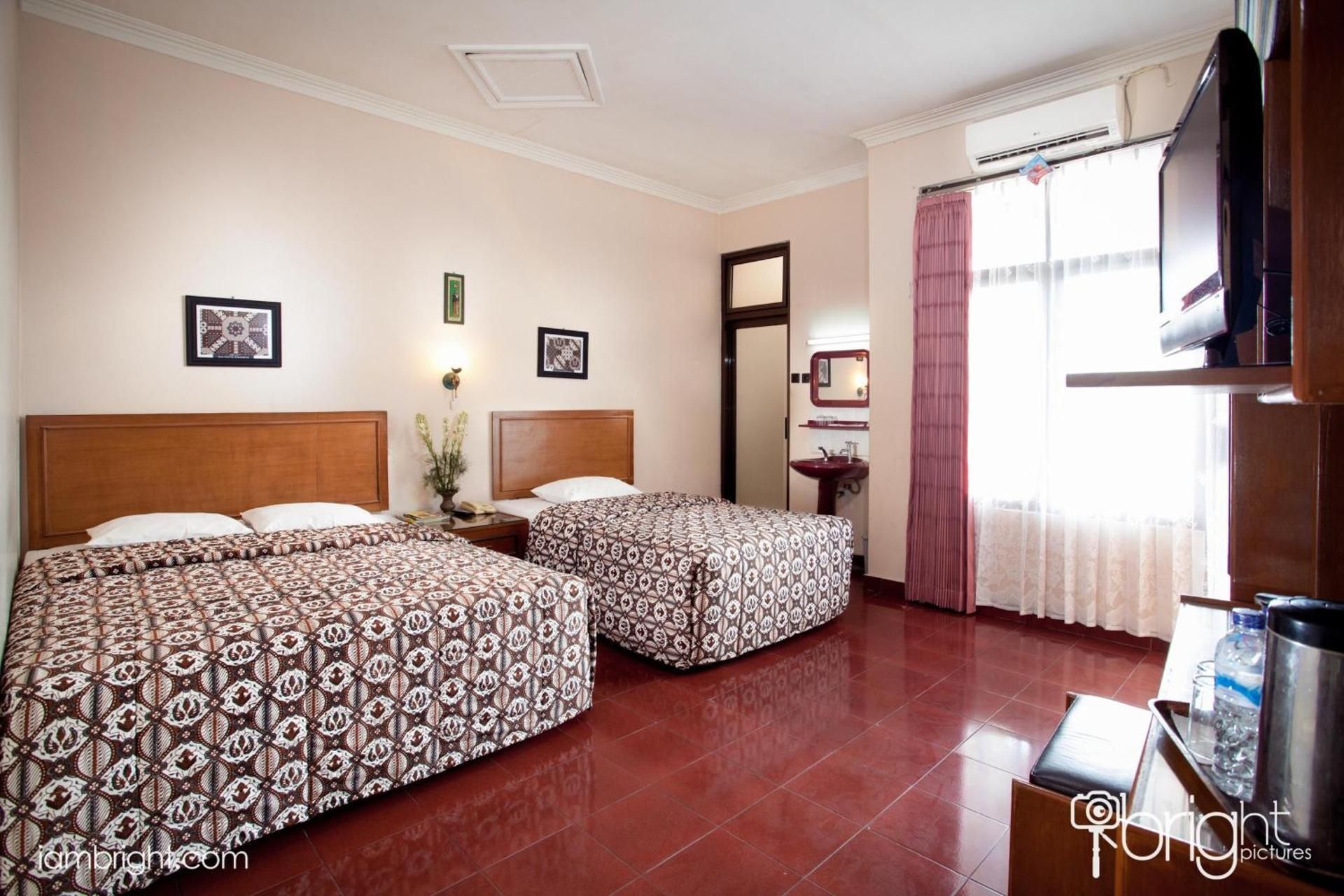 Superior Triple Room