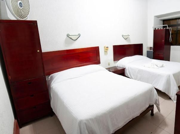 Basic Triple Room
