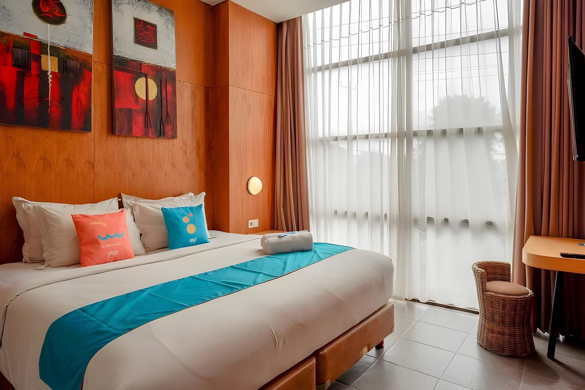 Sans Hotel Ekkon Yogyakarta by RedDoorz Deluxe Double Room