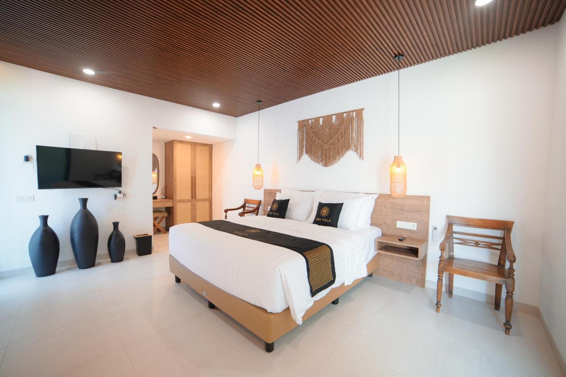 One-Bedroom Villa