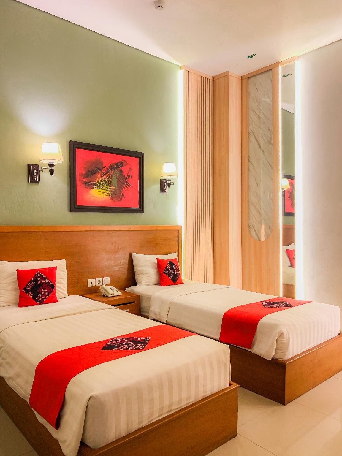 Superior Twin Room