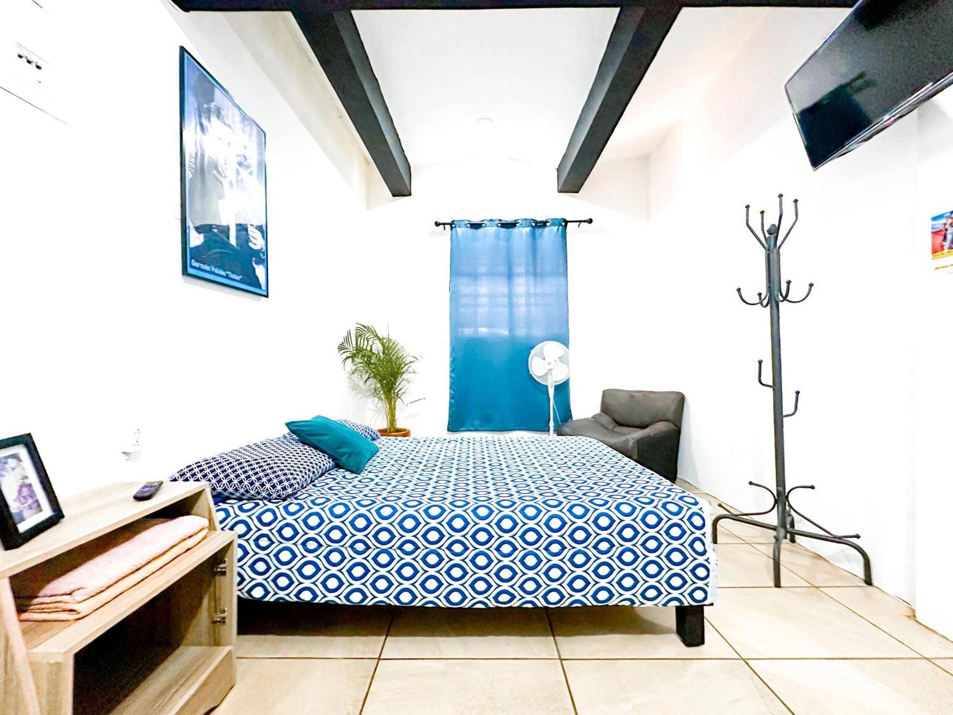Double Room with Shared Bathroom