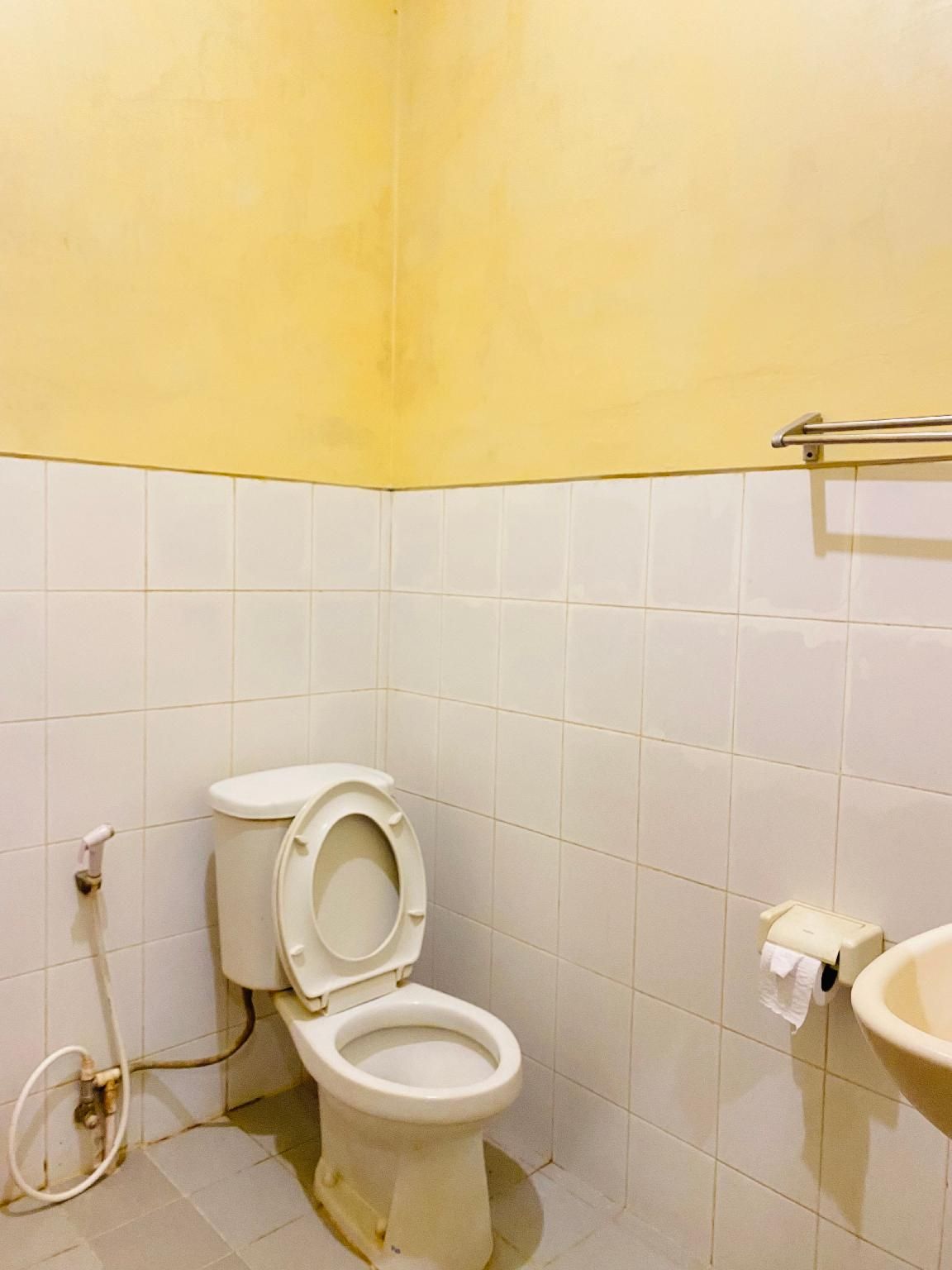 Sahitya Guest House Syariah Family Room 3