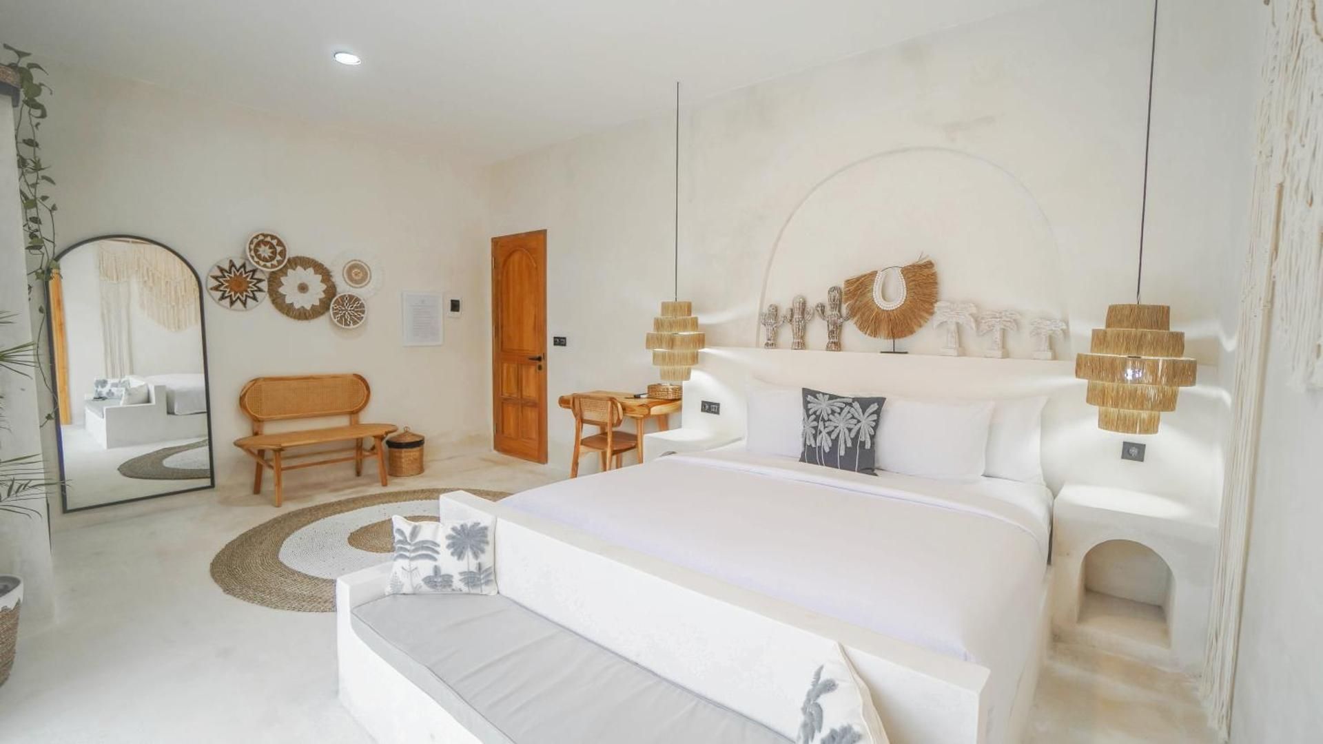 COUPLE VILLAS