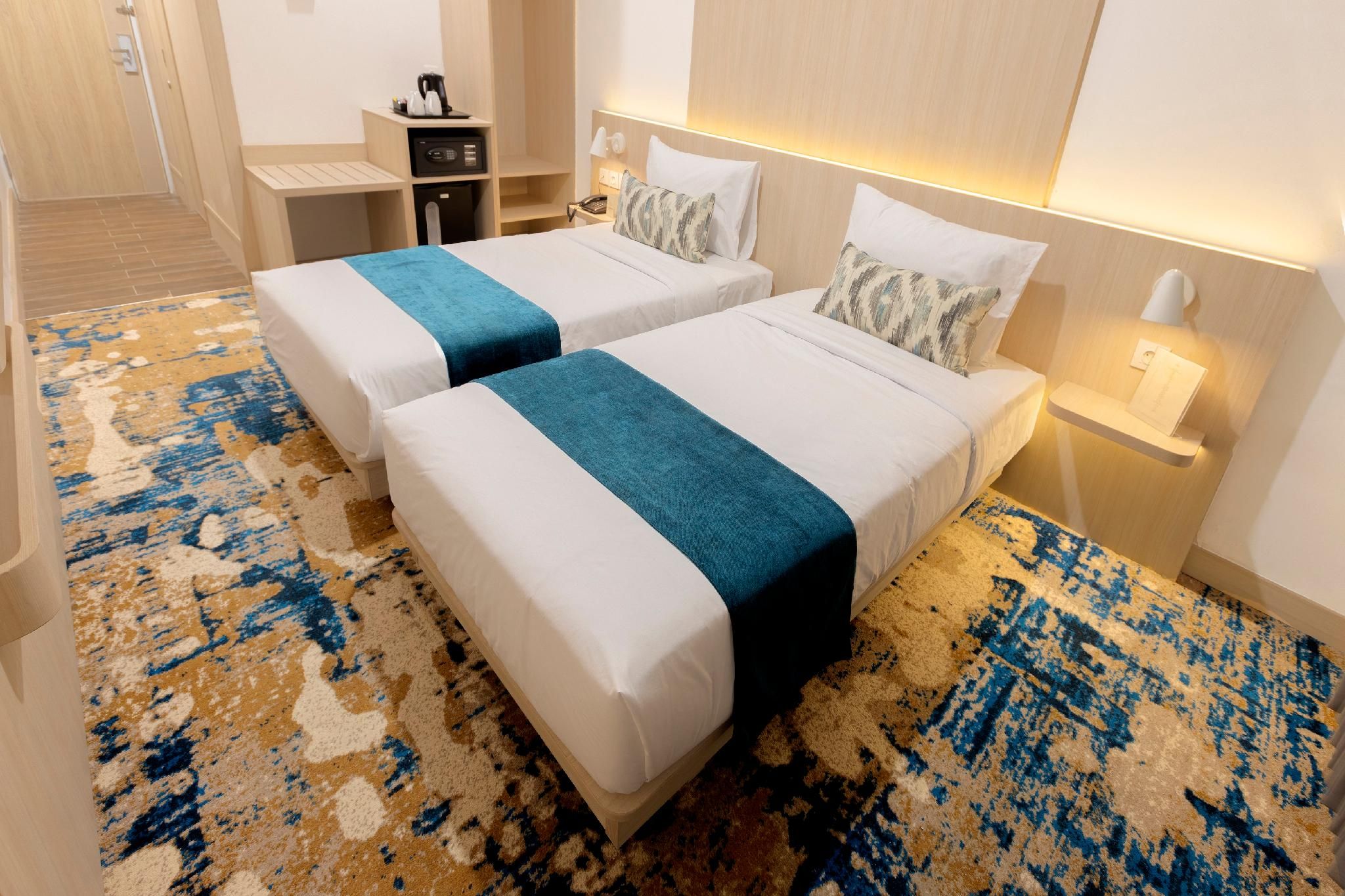 Deluxe Twin Room