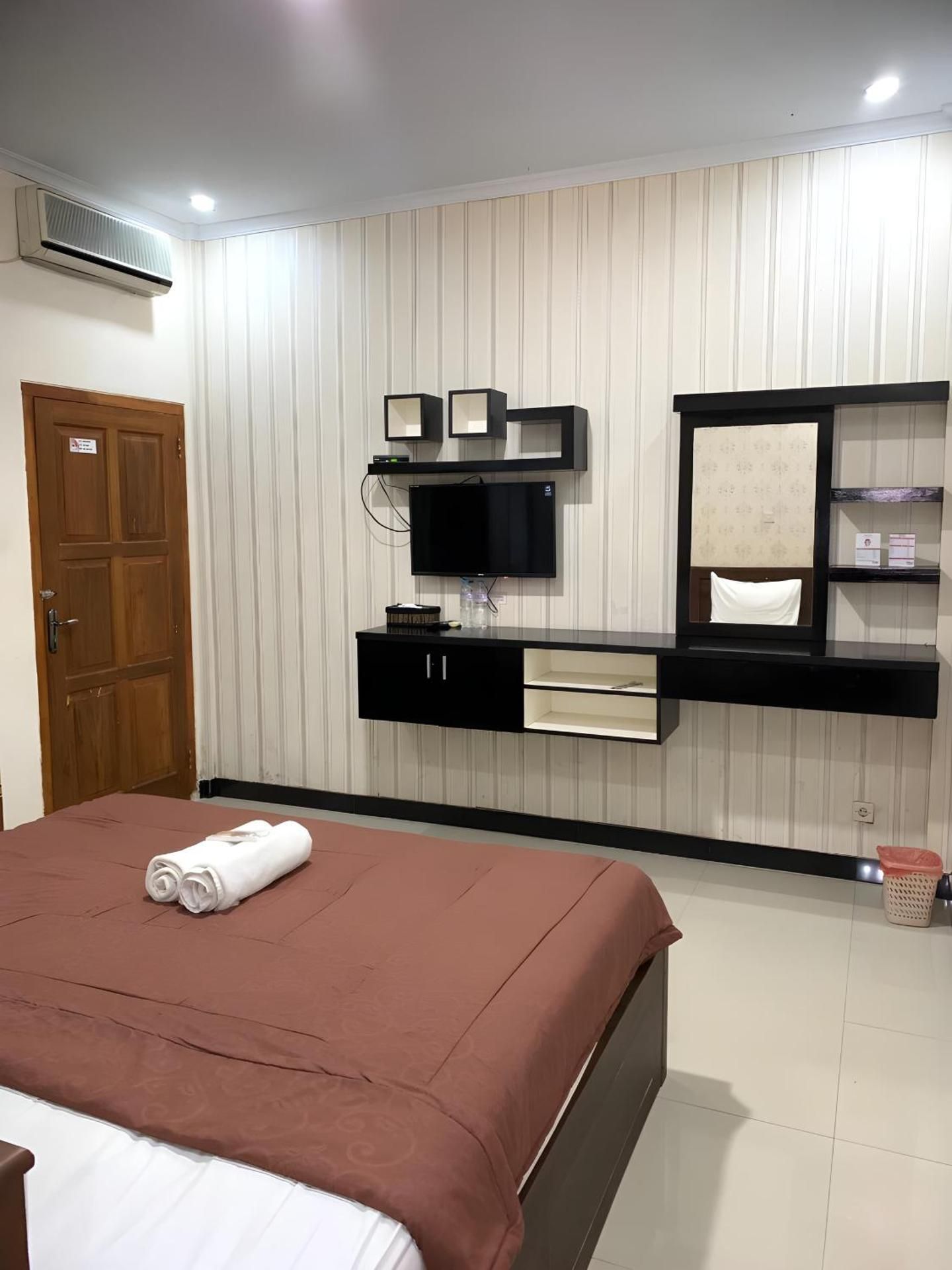 Deluxe Room with Terrace