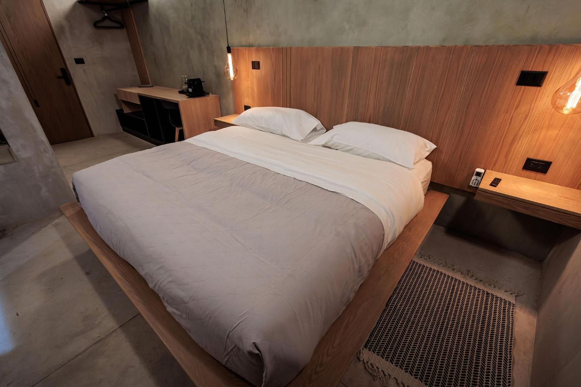 Large Double Room