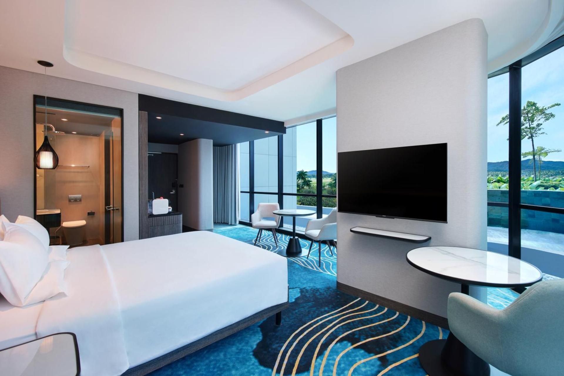 Junior Suite Room - 1 King Bed