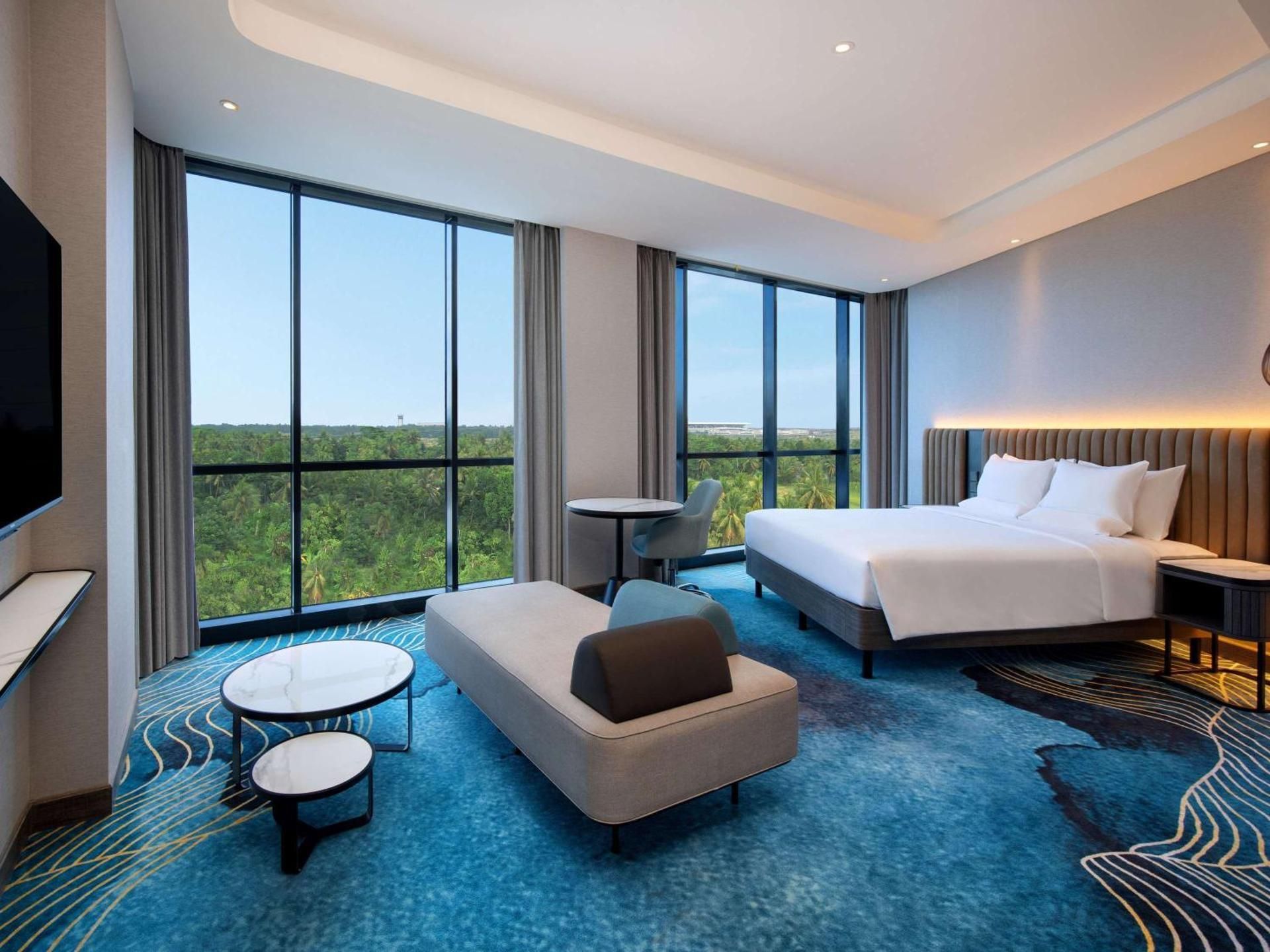 Executive Room - 1 King Bed