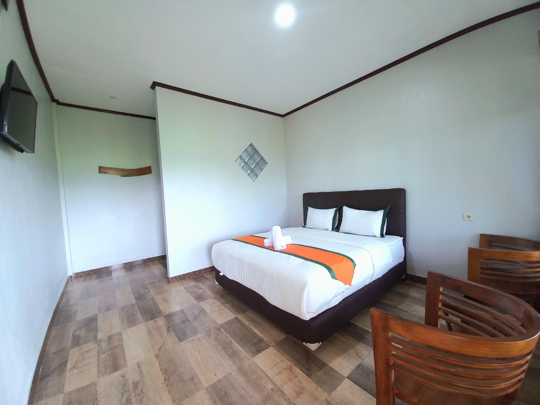 Superior Double or Twin Room with Garden View