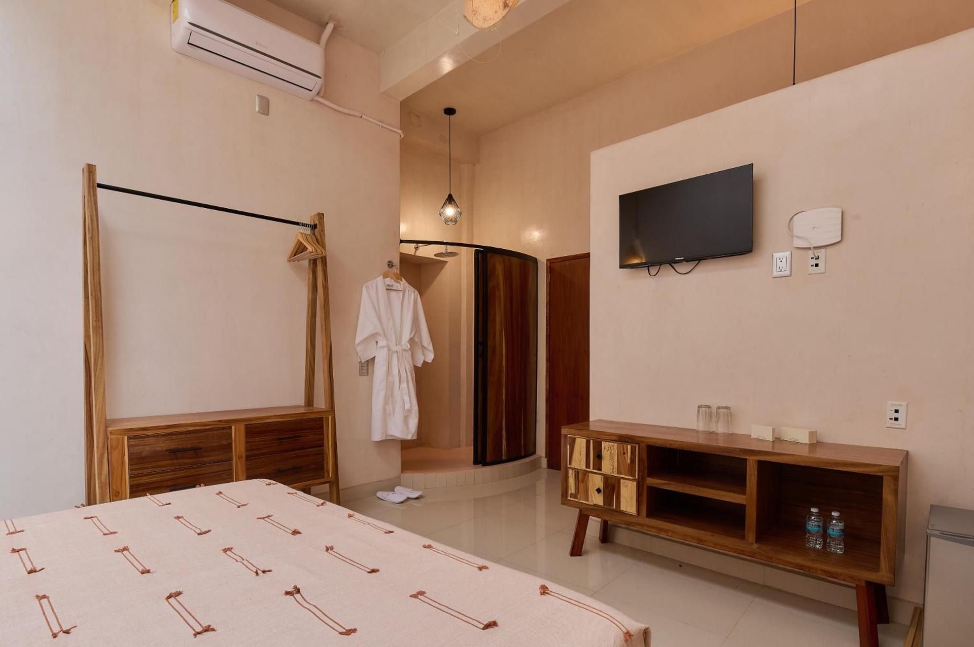 Large Double Room