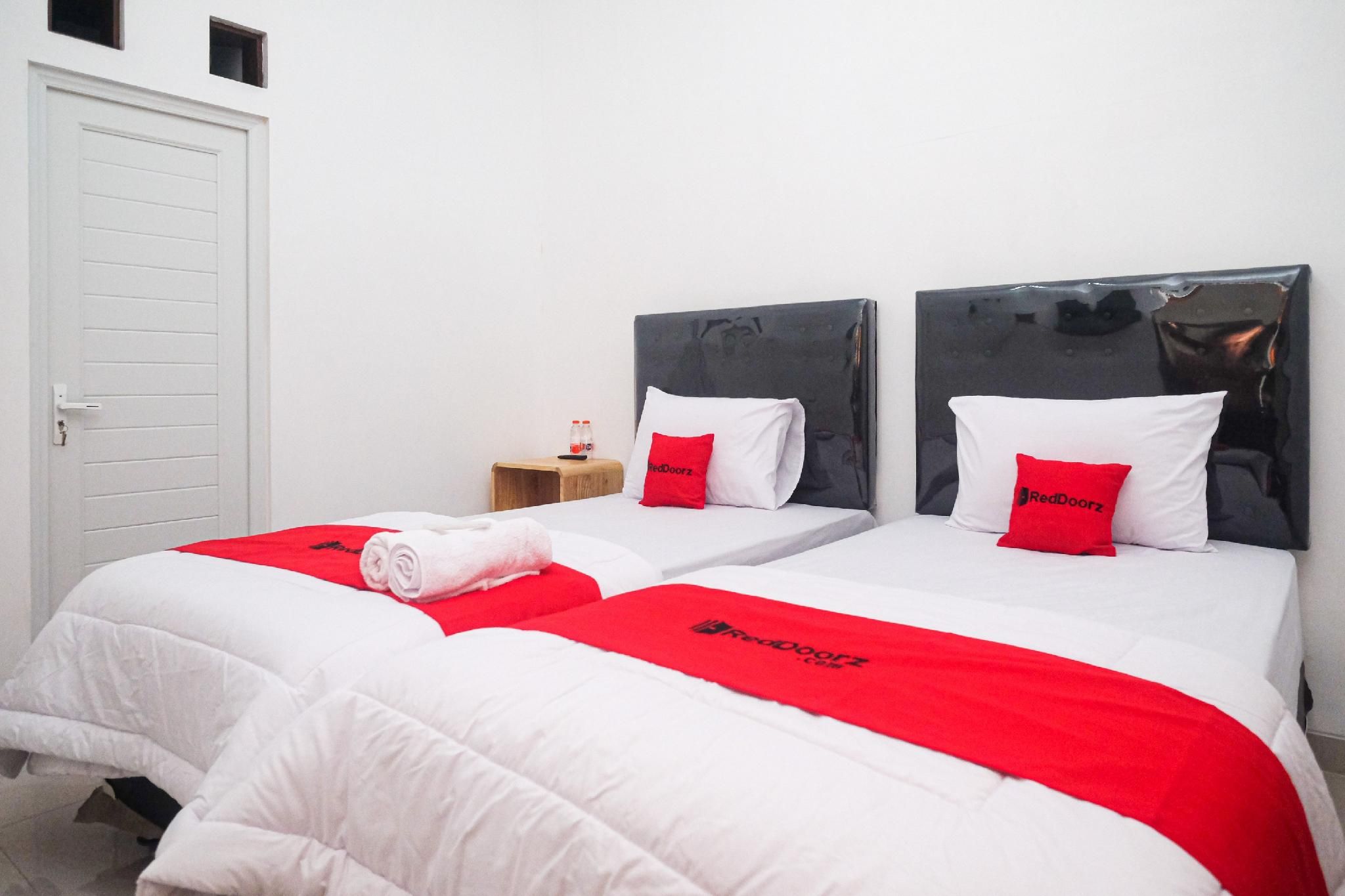 Twin Room A