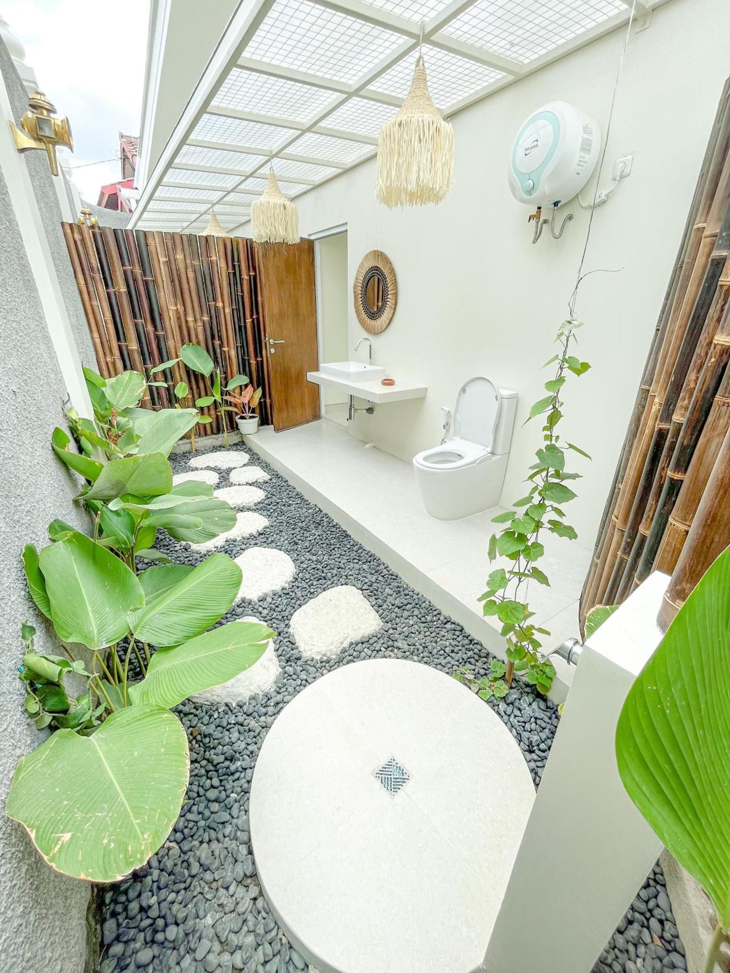 Deluxe Family Suite