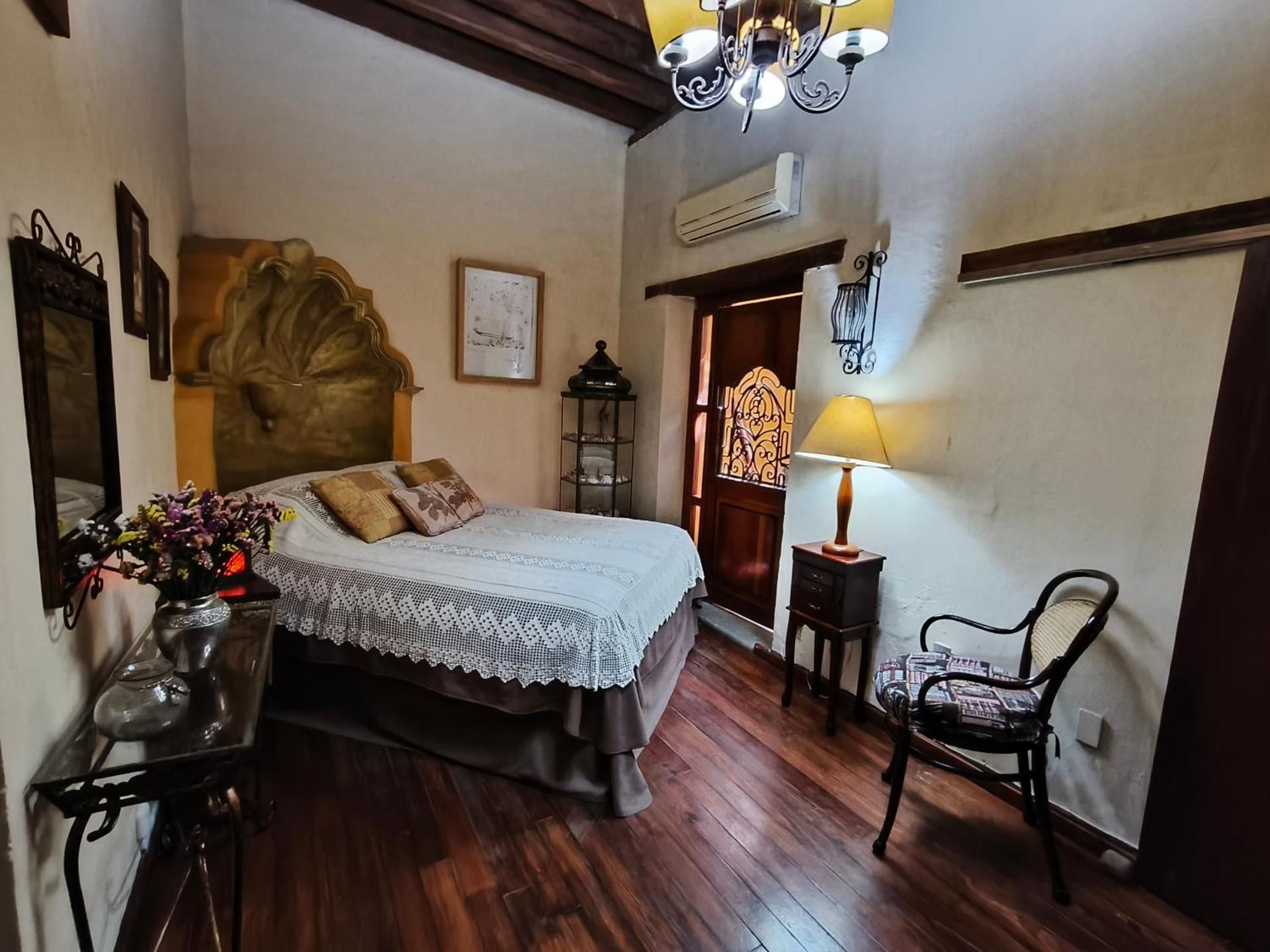 Standard Suite