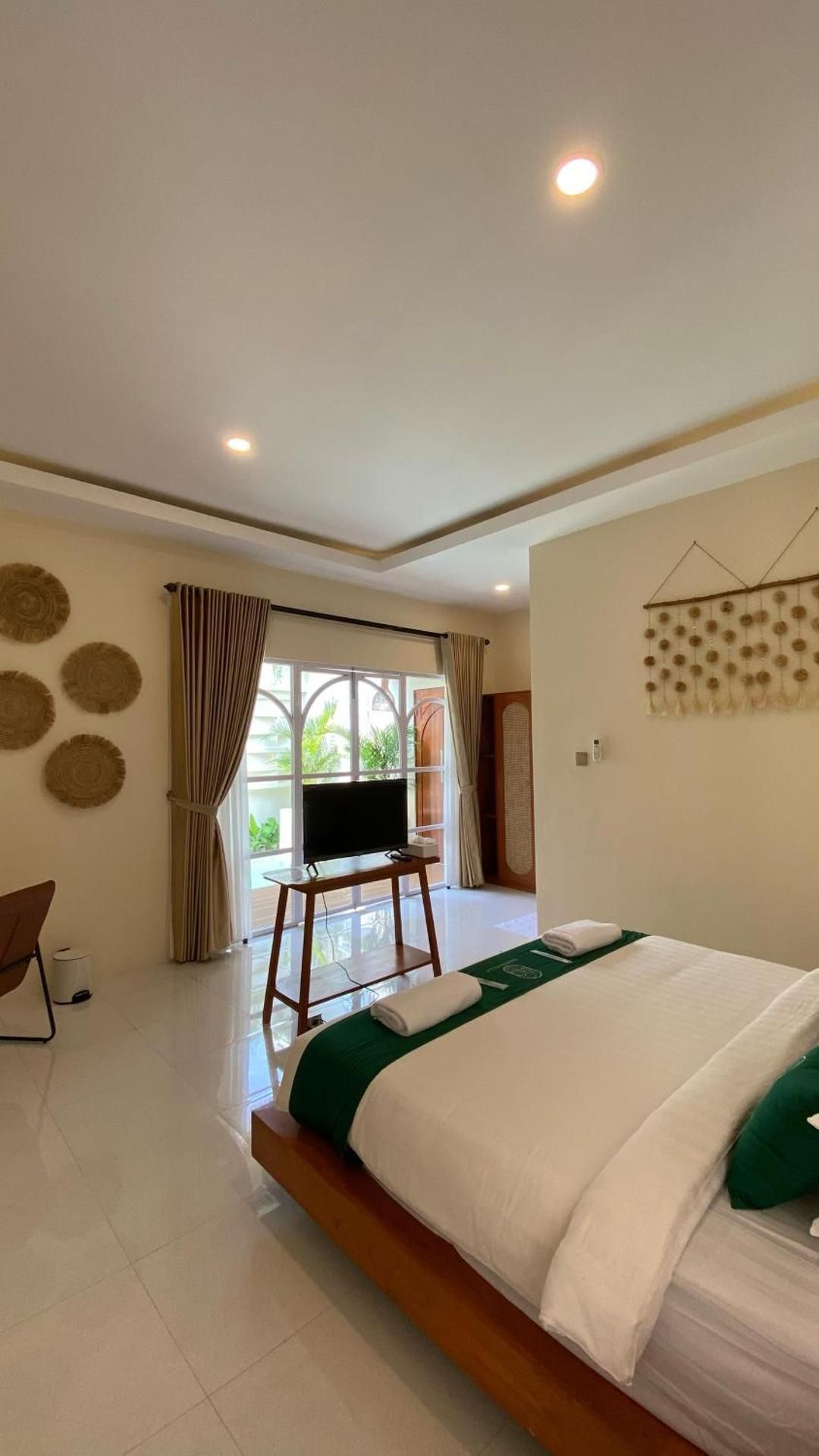 One-Bedroom Villa