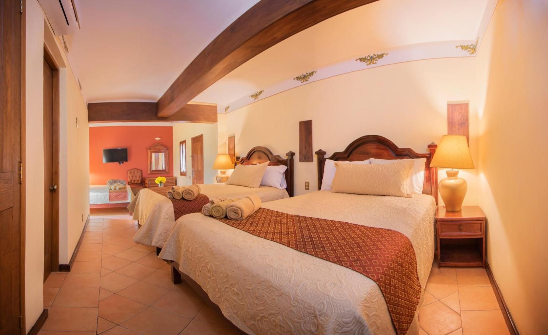 Deluxe Triple Room