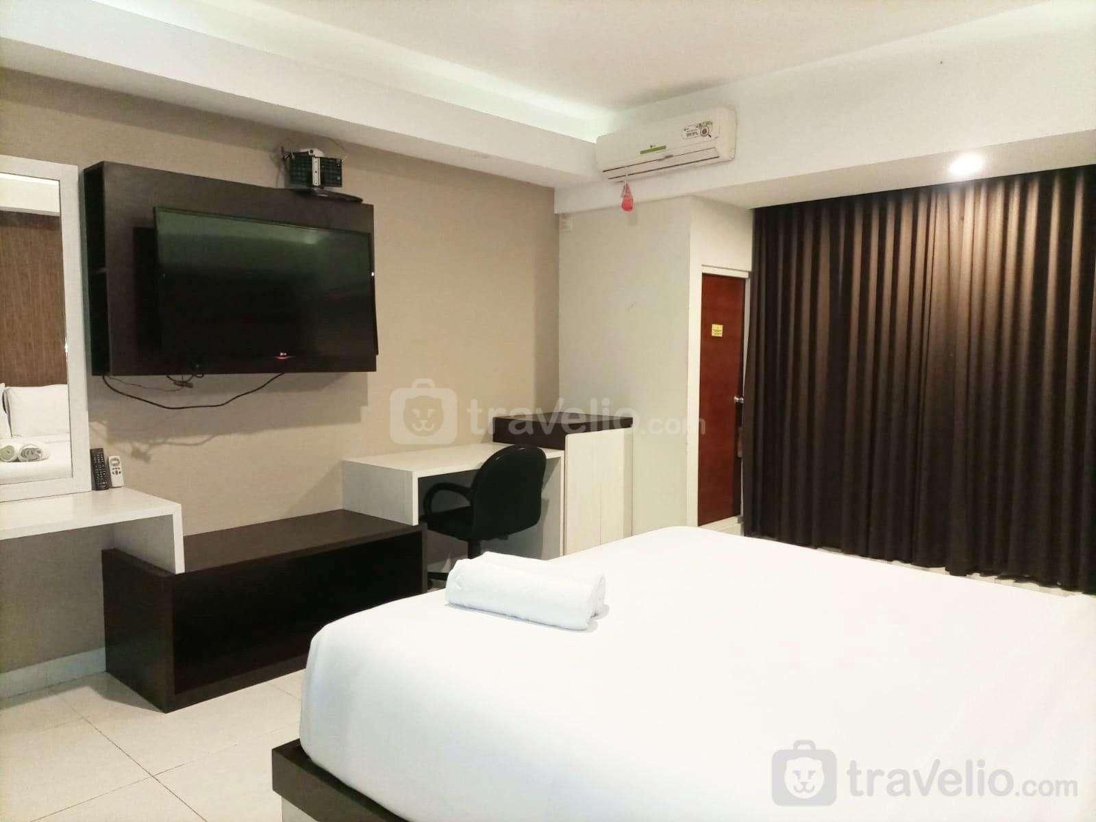 One Bedroom - Apartment