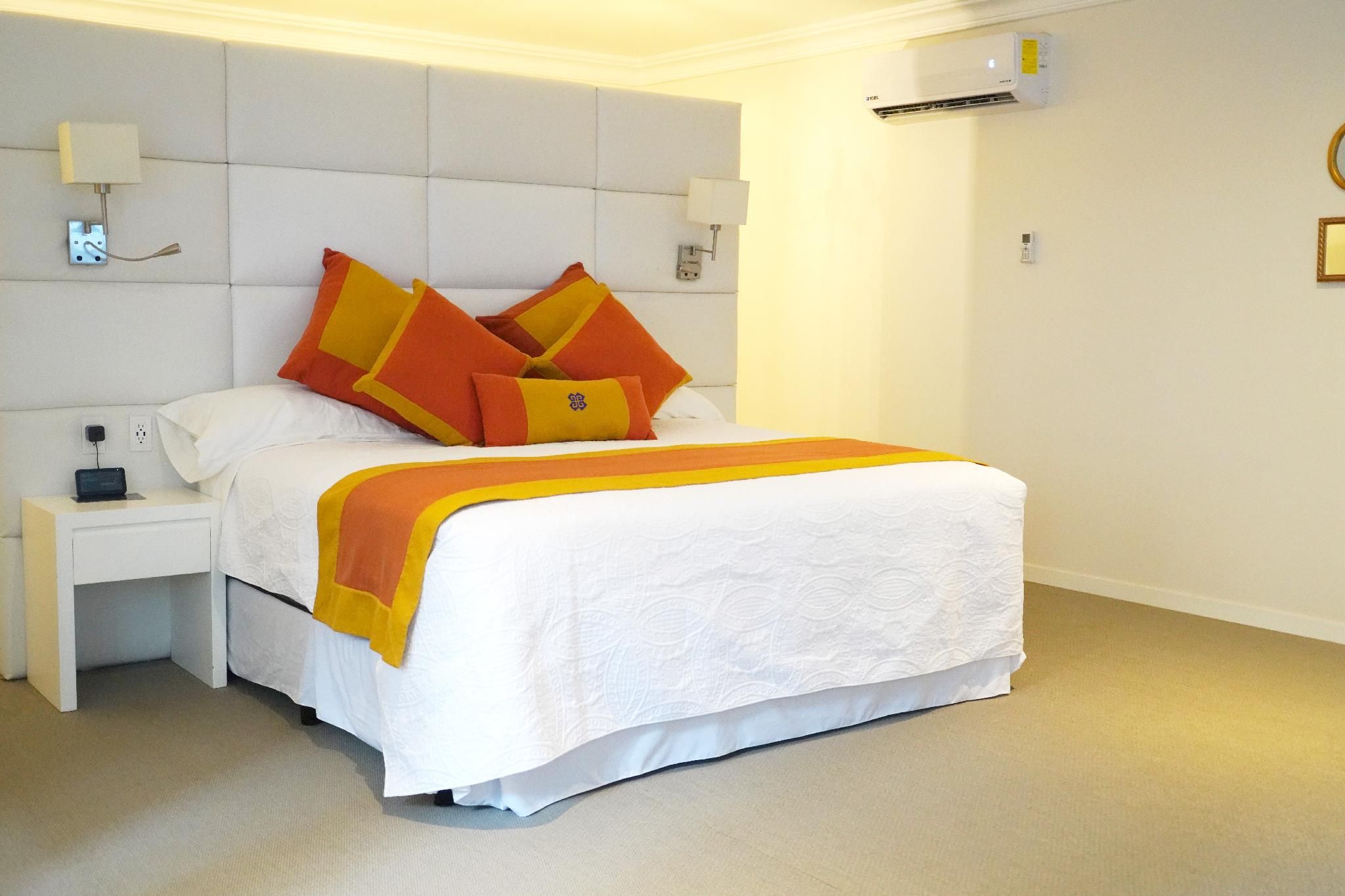 Standard with 1 King Bed