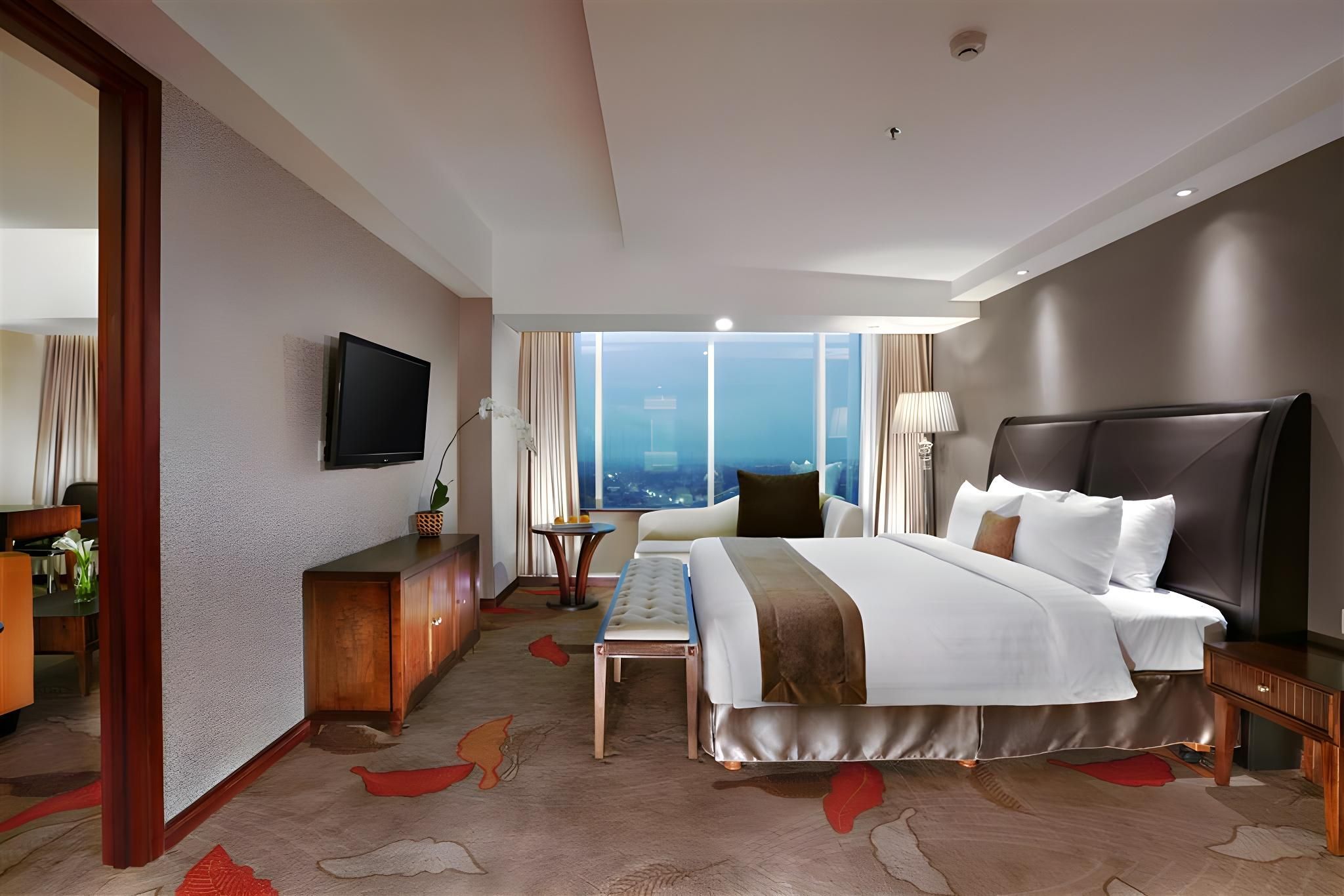 Executive Suite