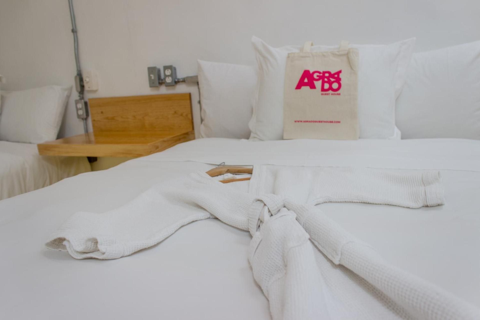 Agrado Guest House