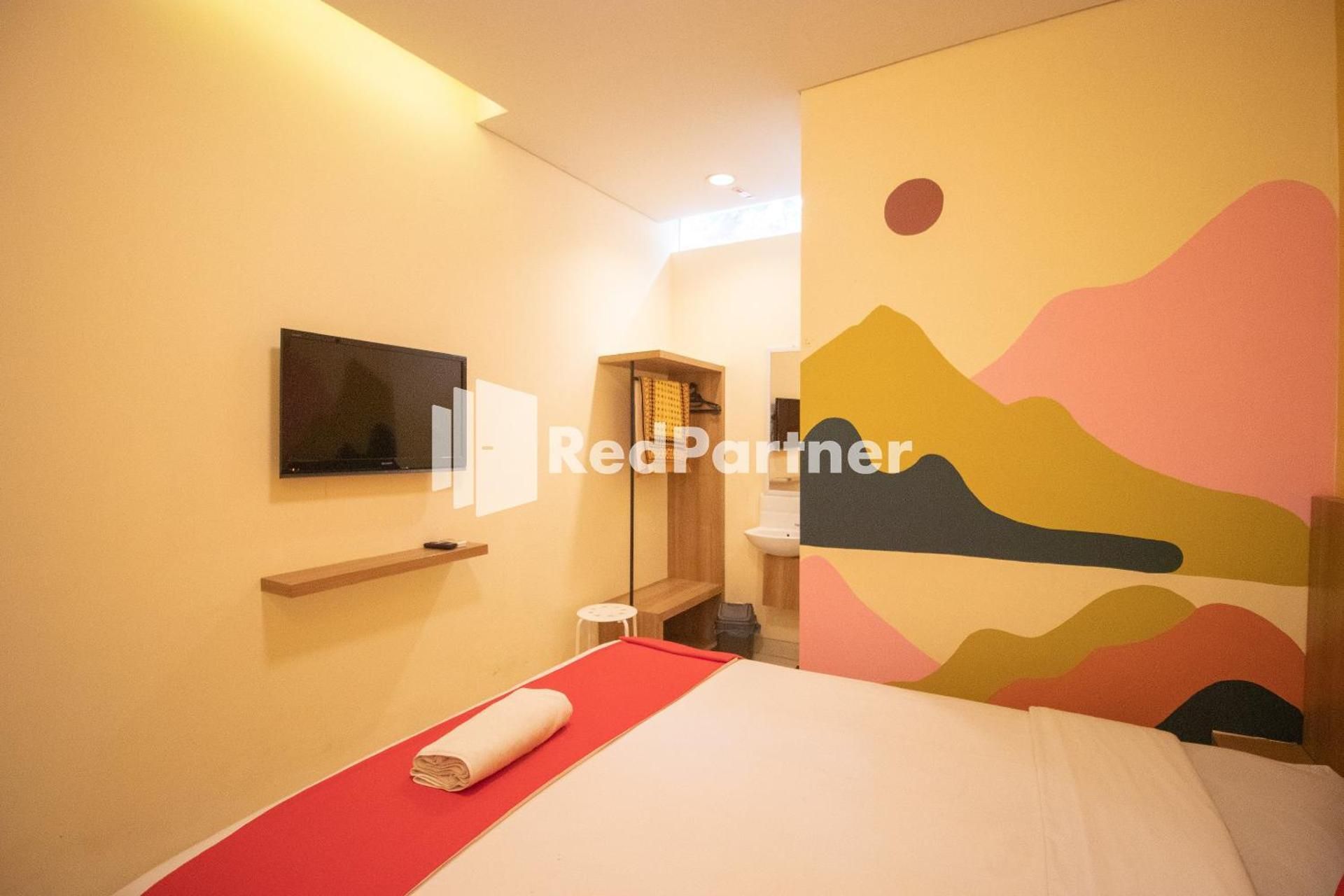 Economy Double Room