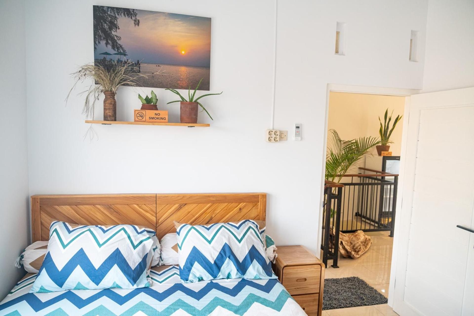 Double Room with Shared Bathroom