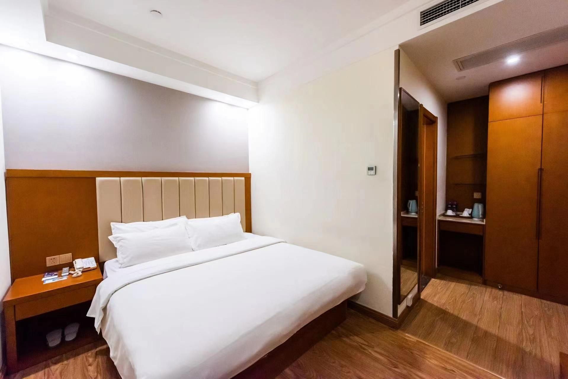Huazhu - Speical Offer Guest Room