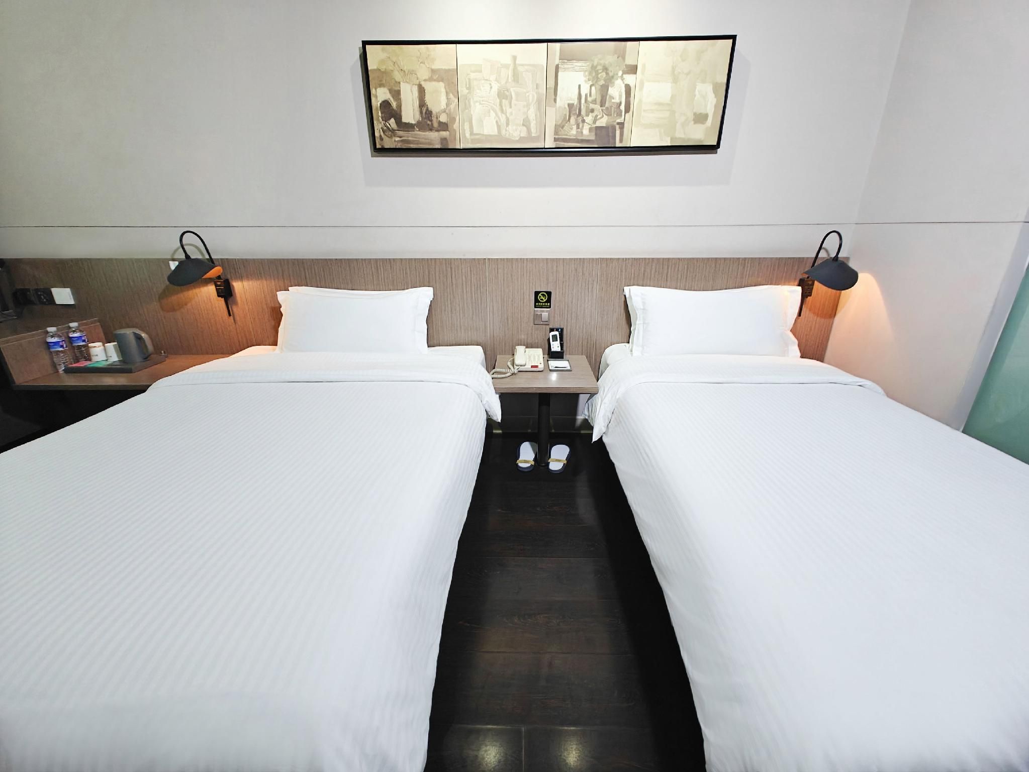 WH - Standard Room