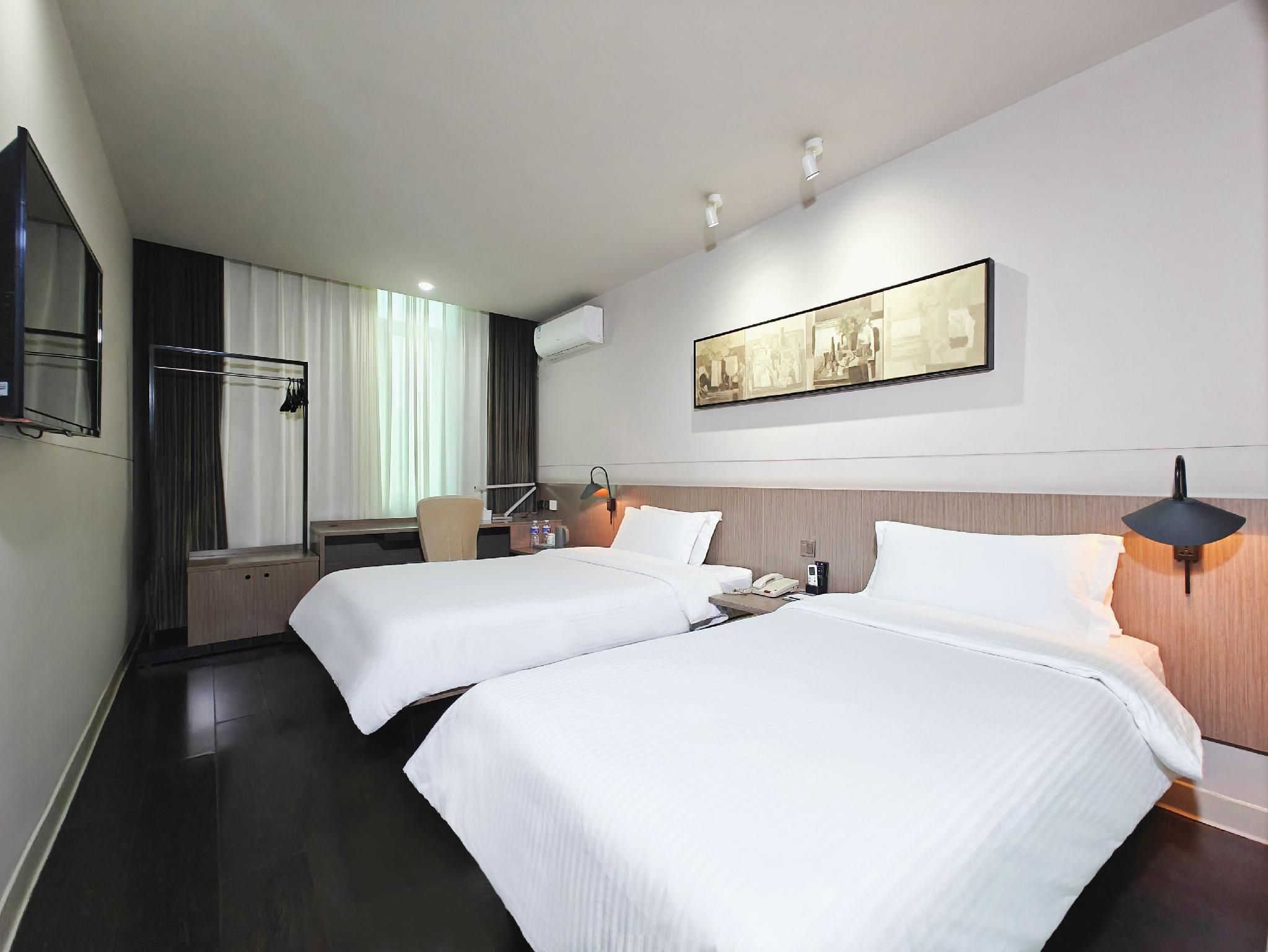 WH - Standard Room
