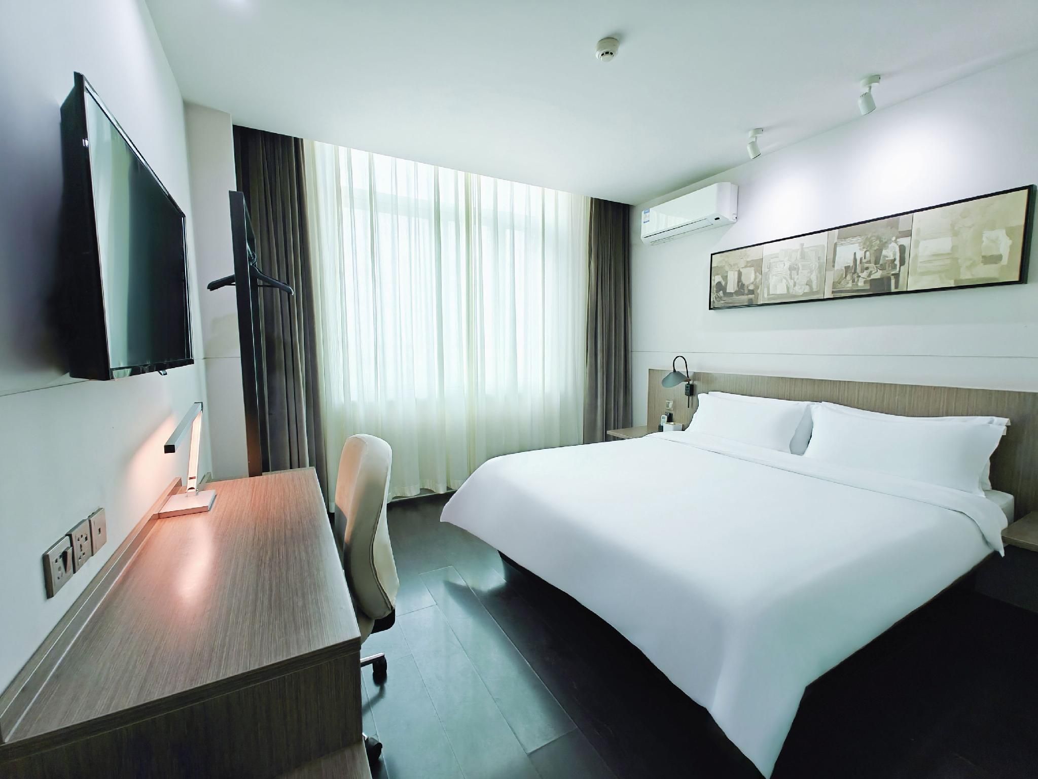 Zero Pressure - Standard Double Room