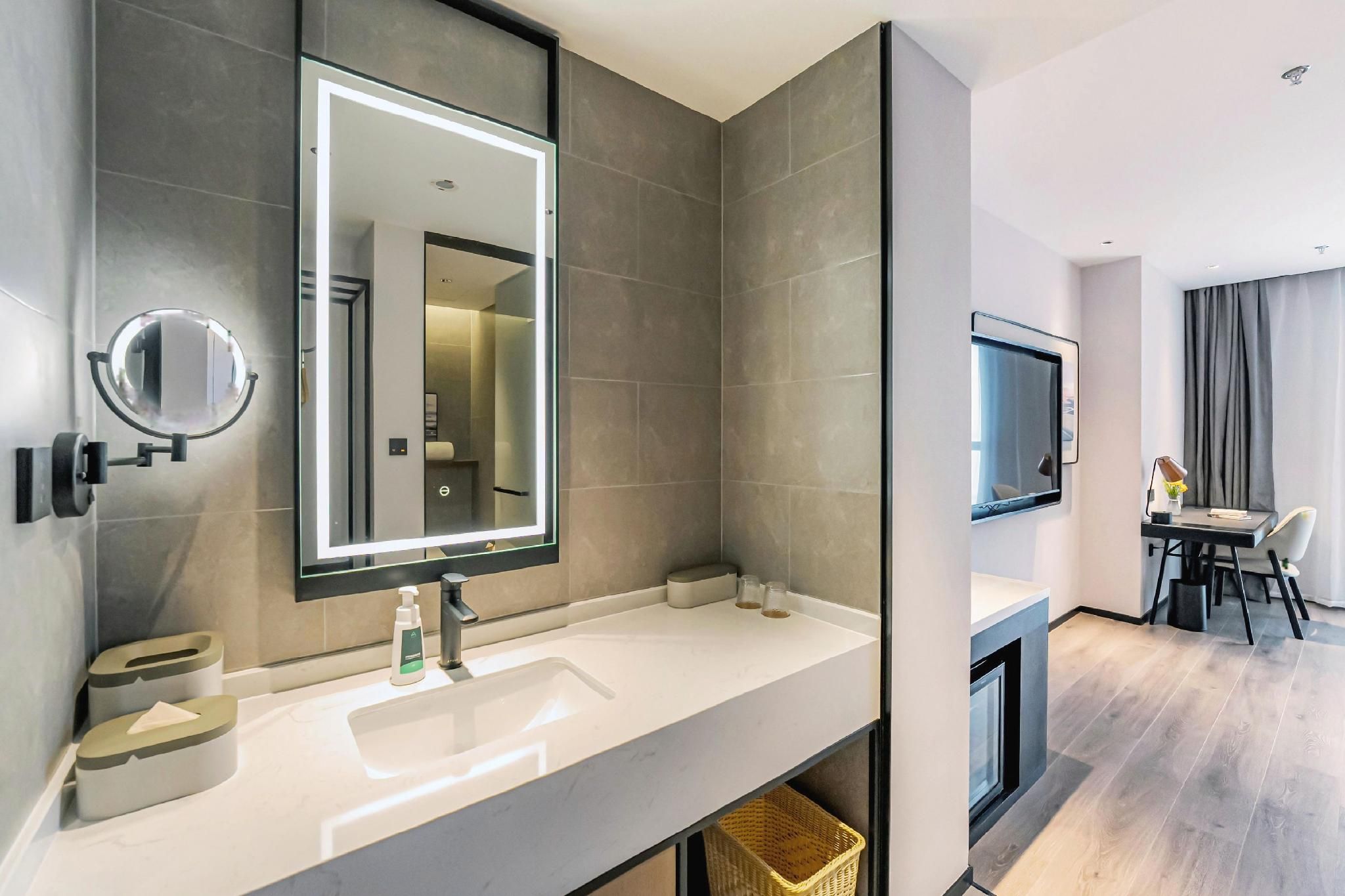 Atour Hotel Changchun Silicon Valley Street Zhongshang World Executive room, Guest room, 1 Queen 3