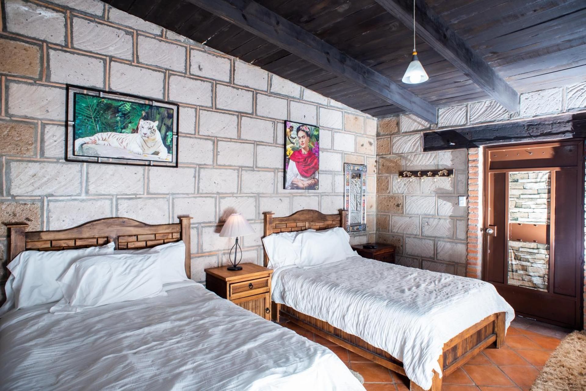 Quadruple Room with Private Bathroom