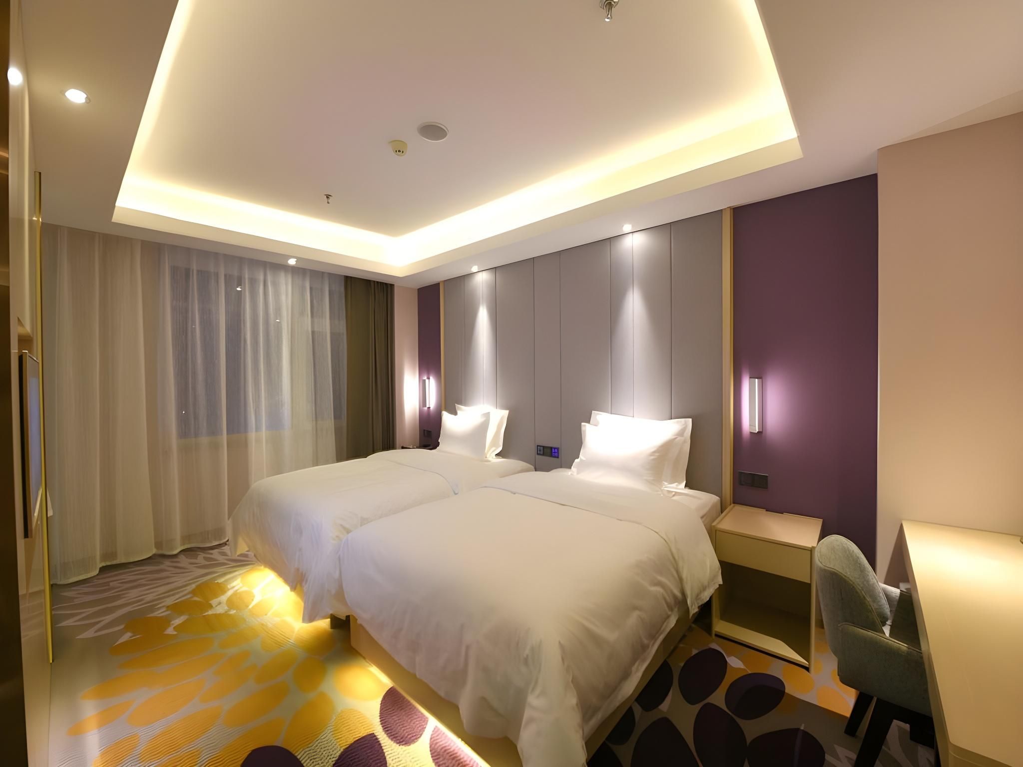 Twin Deluxe Room