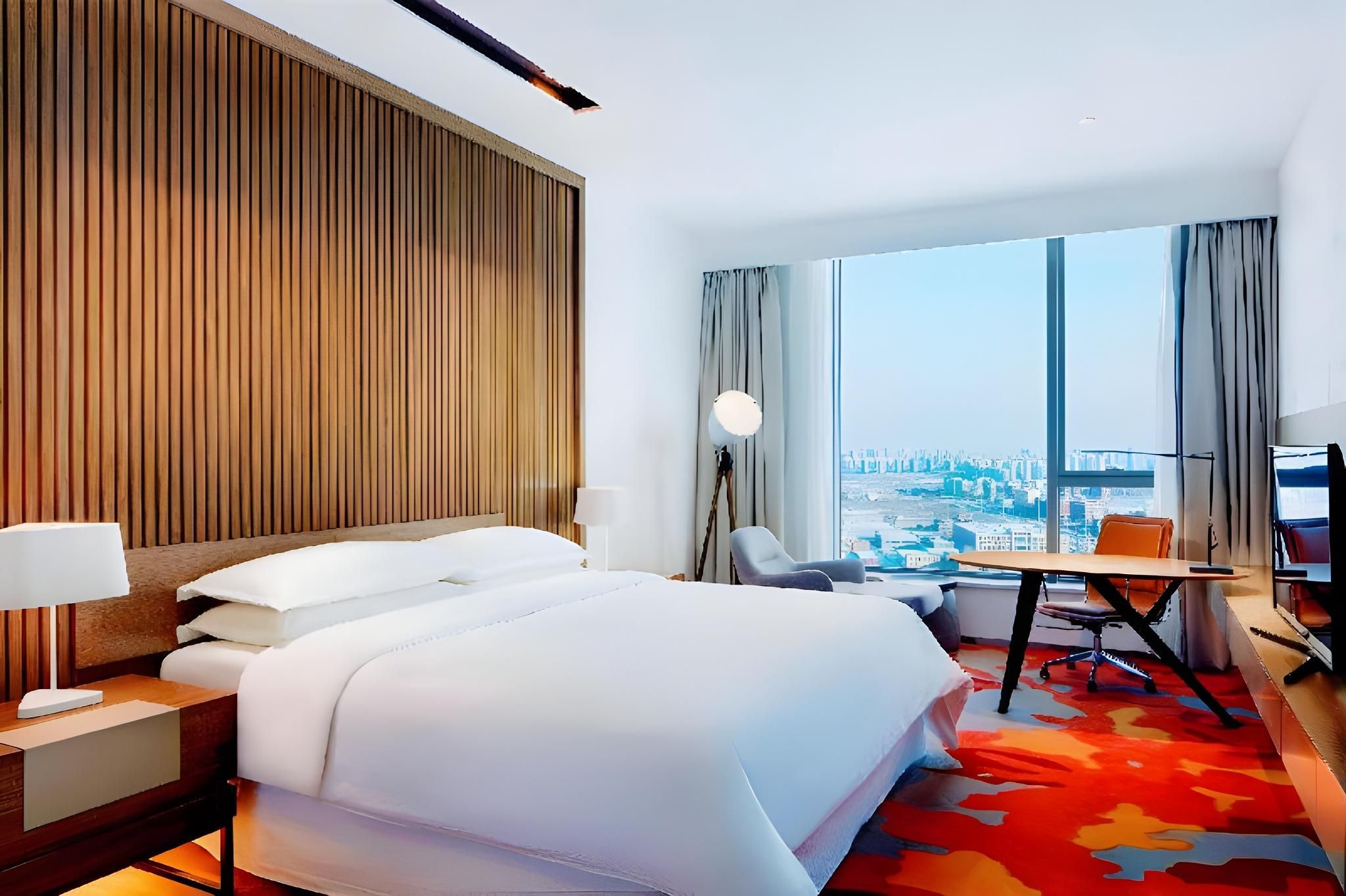 Guest Room, 1 King