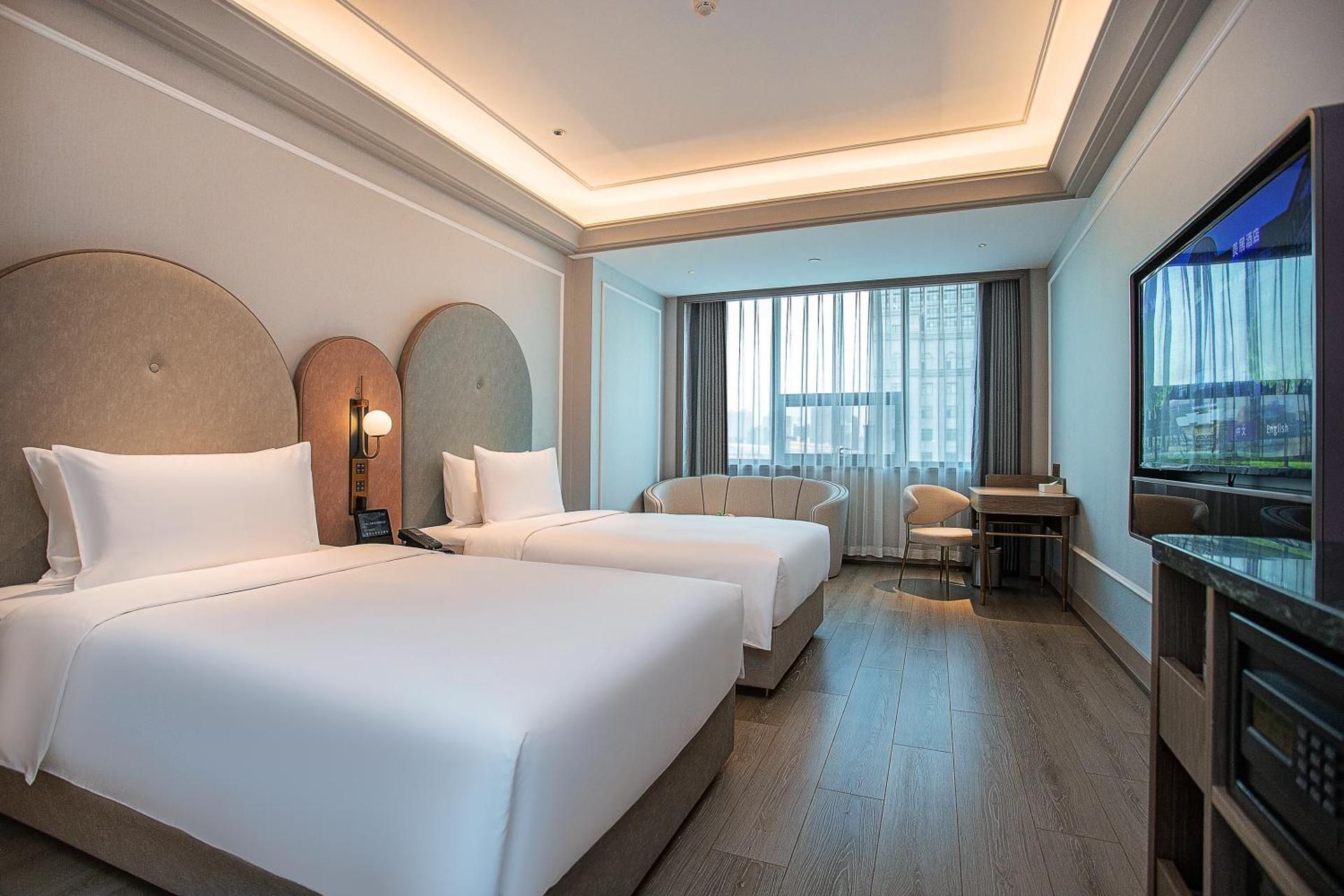 Deluxe Room Twin Beds