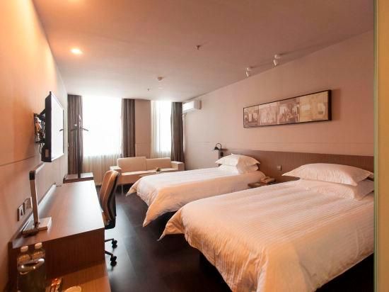 Business Standard Room B