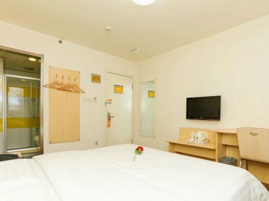 Select You Ter Room