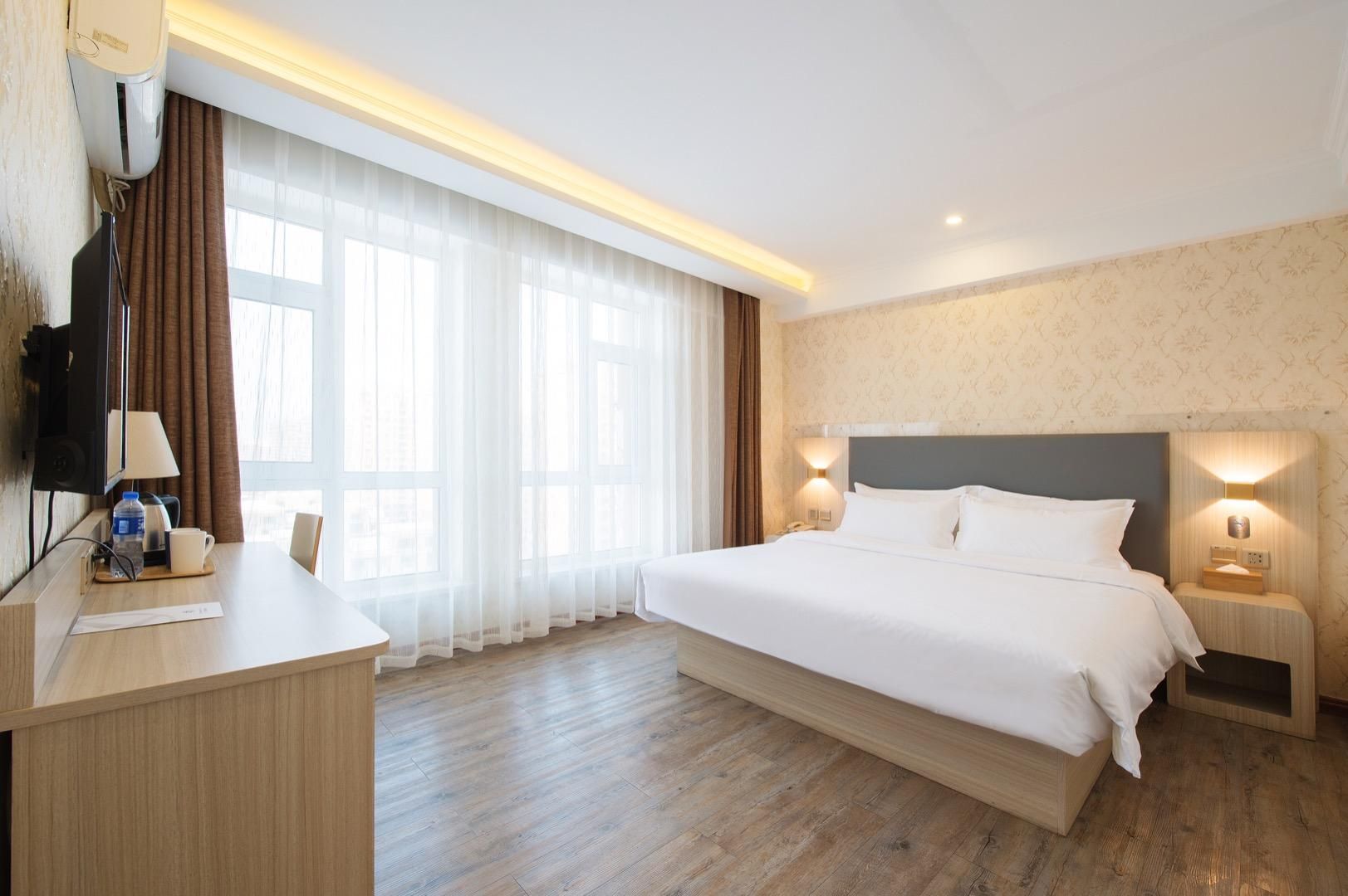 Huazhu - Superior BedRoom
