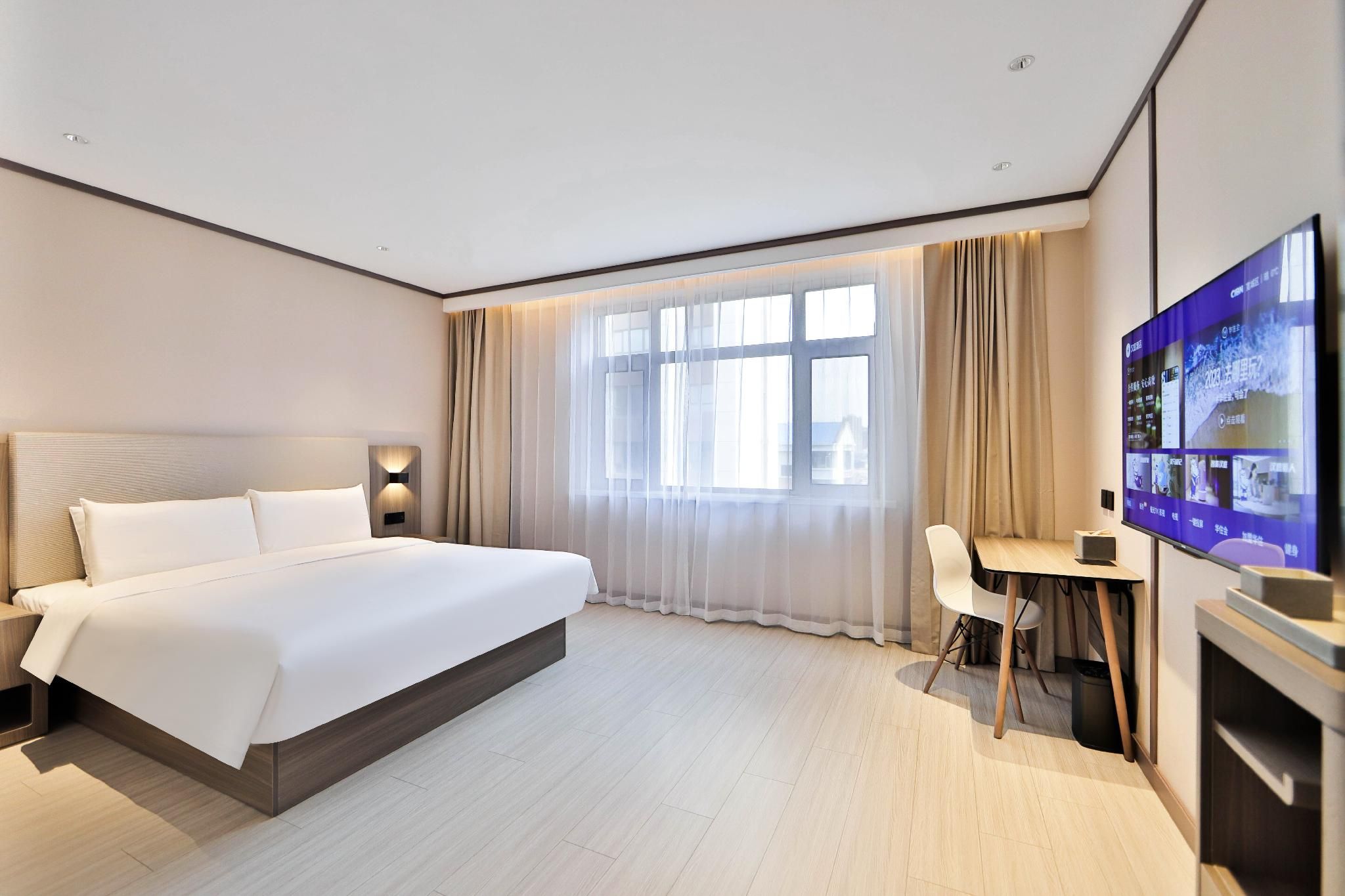 Huazhu - Superior BedRoom