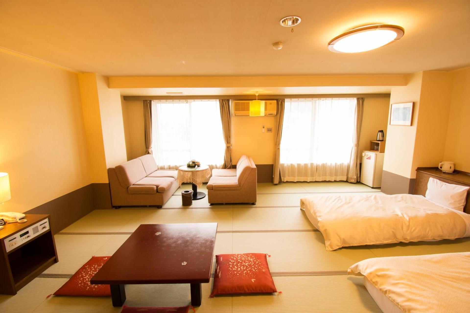 Japanese-Style Room - Non-Smoking
