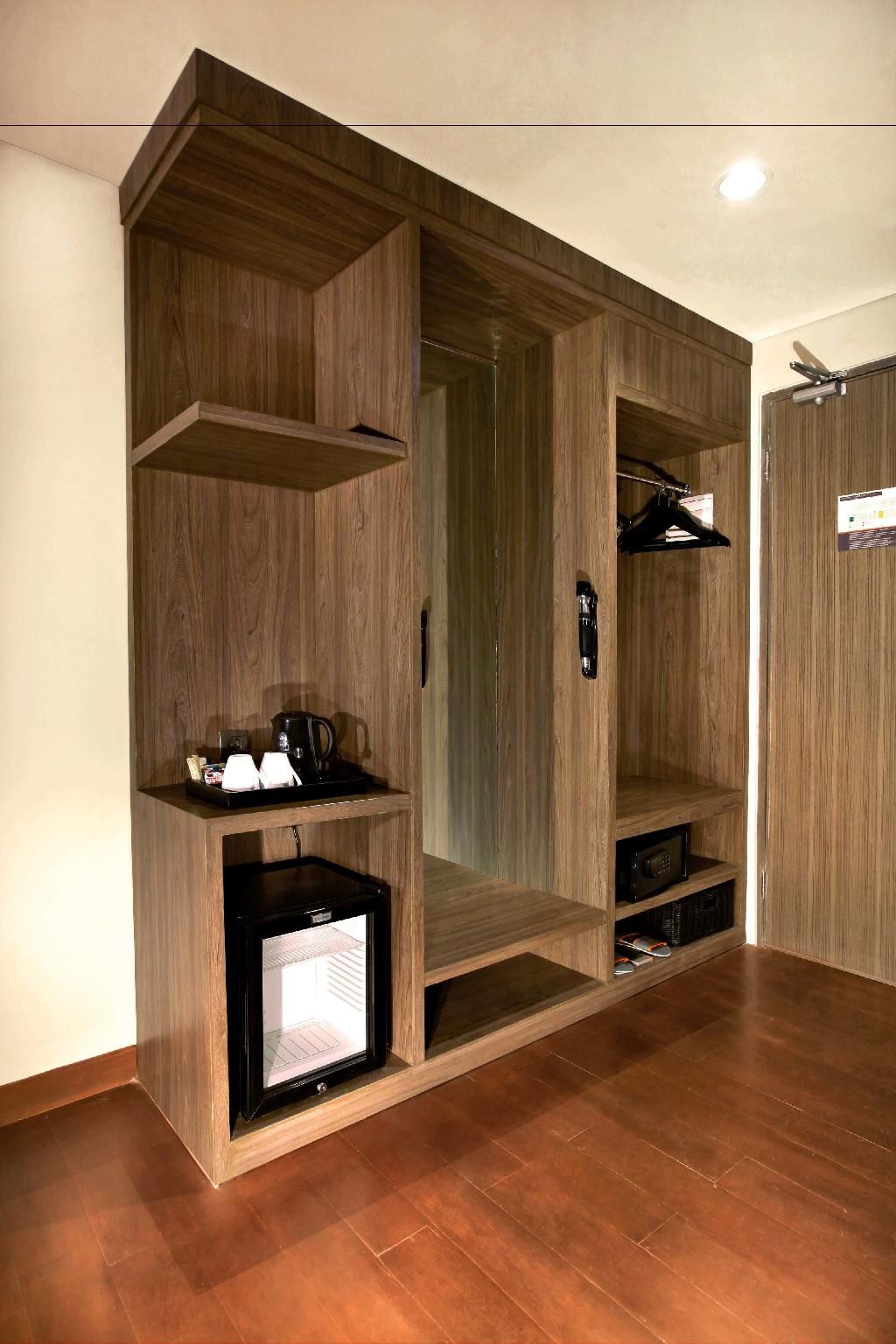 Harper Purwakarta by ASTON Suite 3