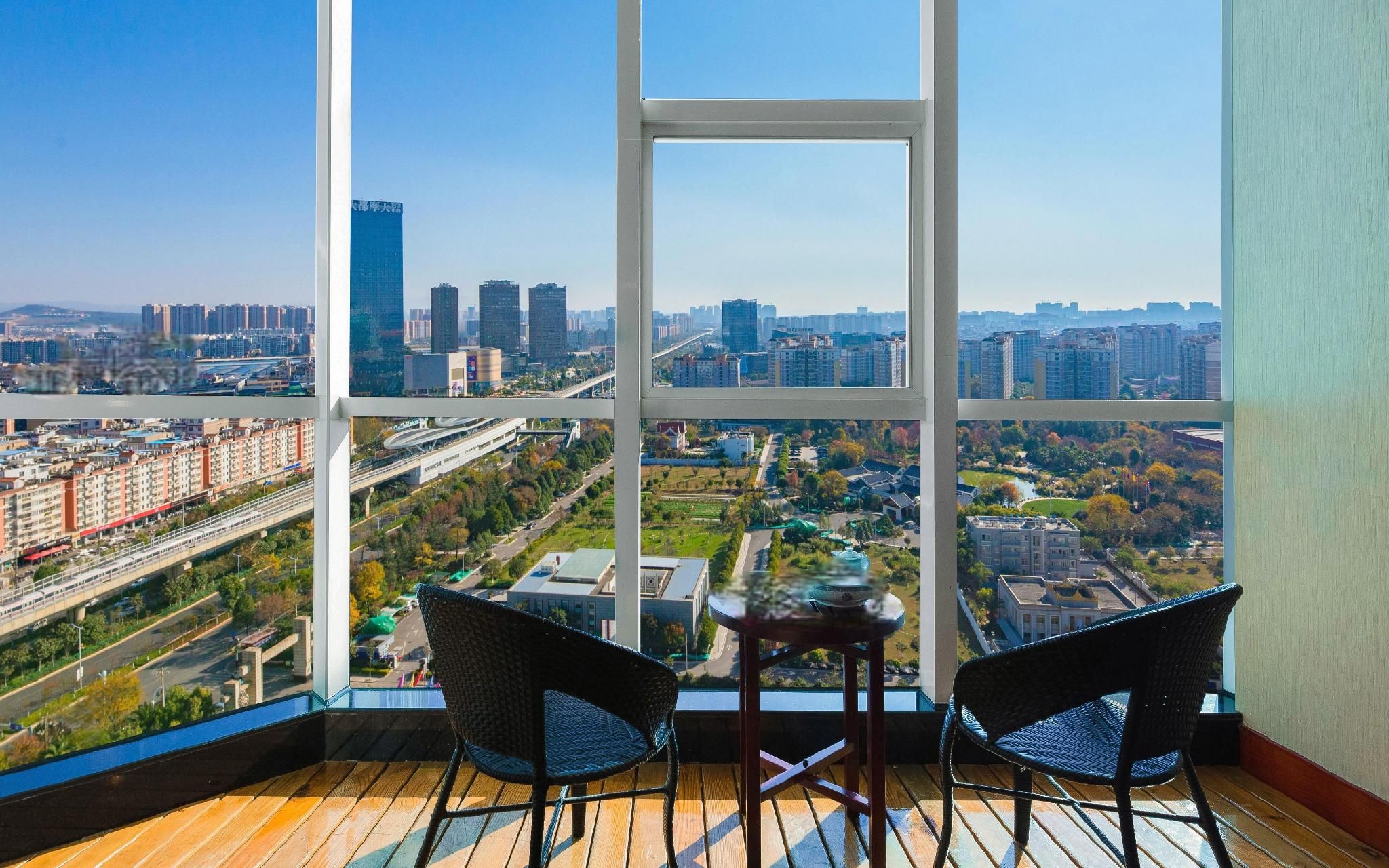 Executive Suite