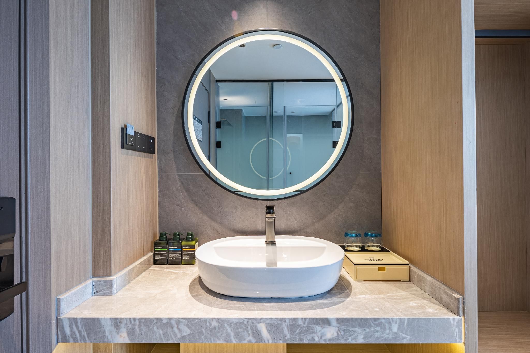 Rezen - Superior 1 Bed Room