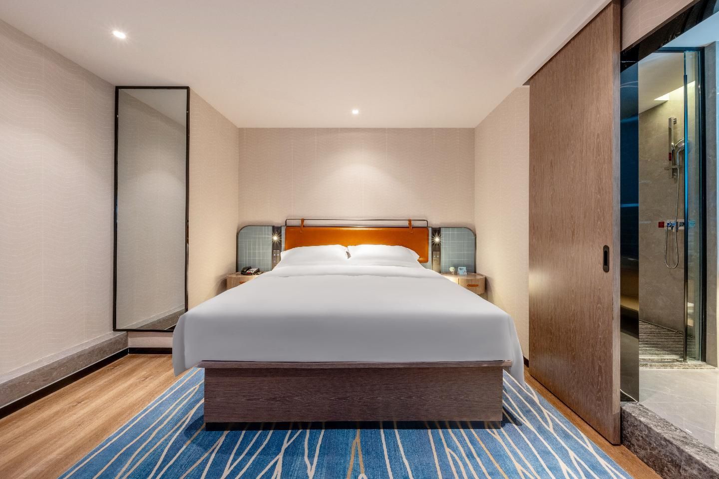 Dossen - Executive Suite