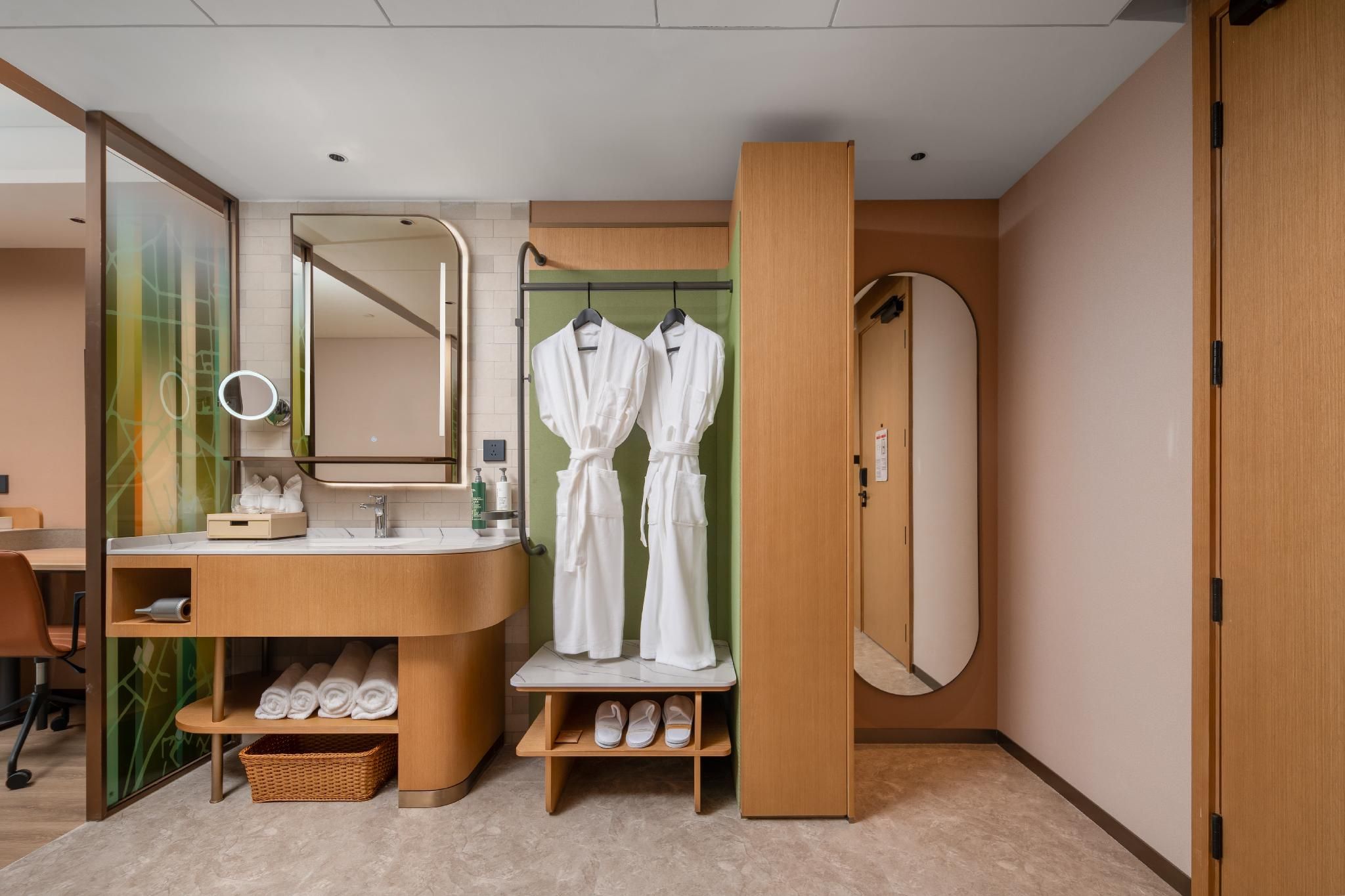 Twin Deluxe Room