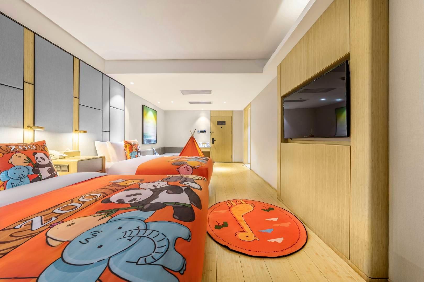 Huazhu - Bonding Room