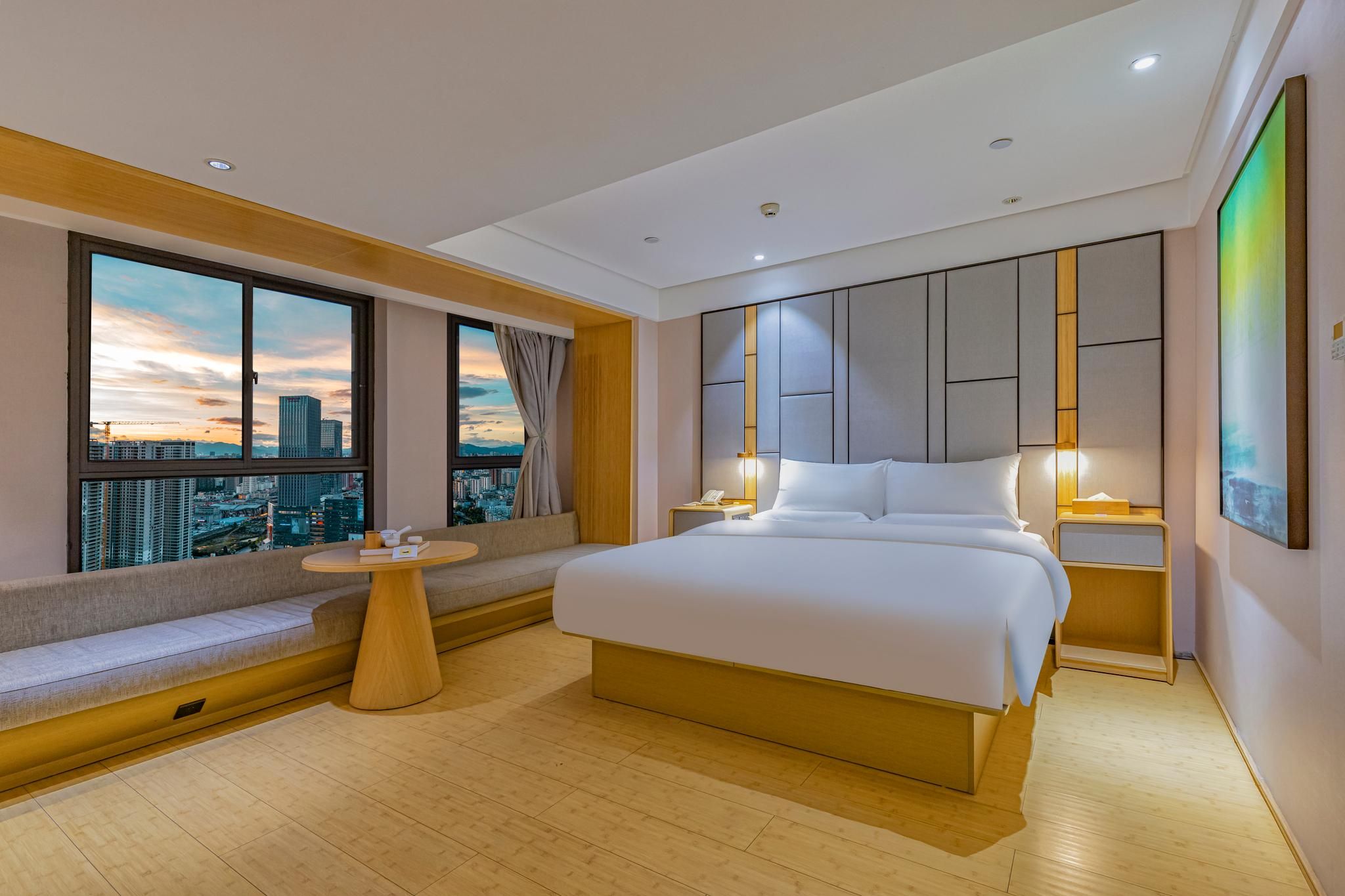 Pressure Release Superior Queen Room with River View