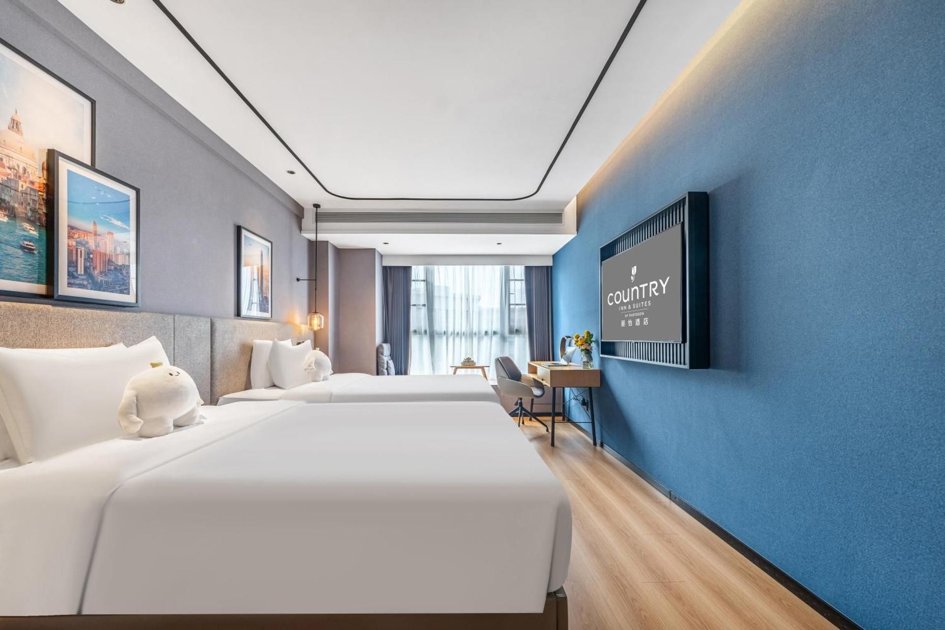 WH - Deluxe Room Twin