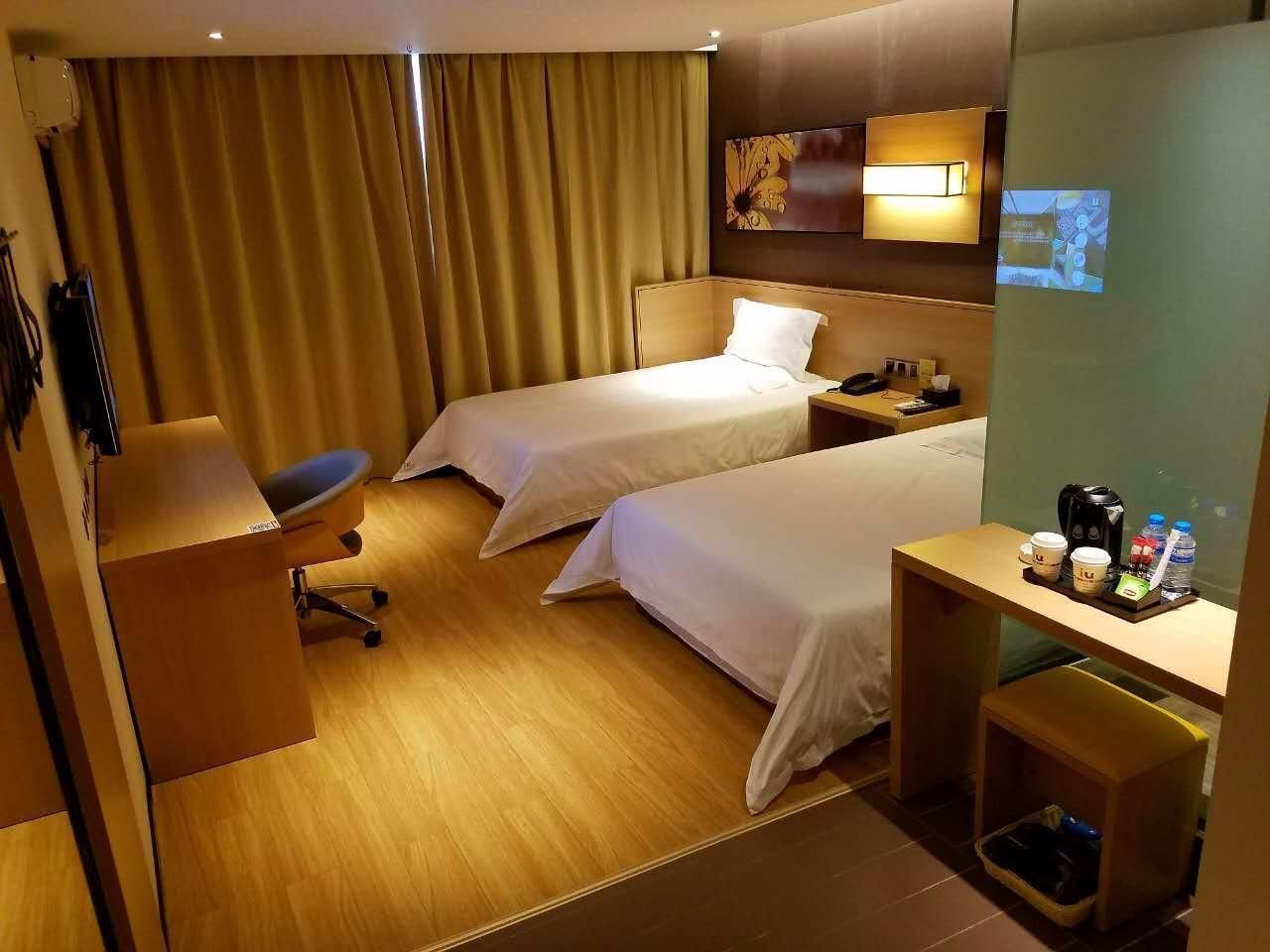 IU Compact U - S Twin Room
