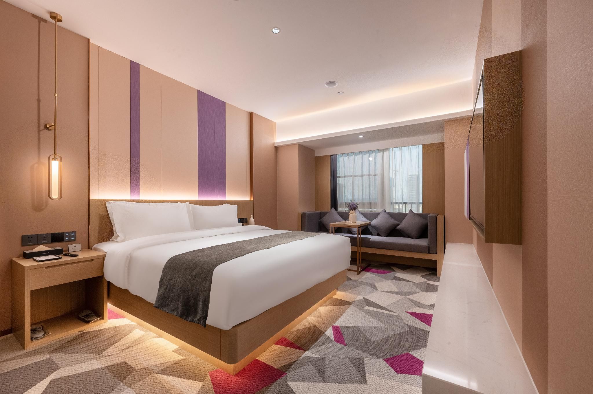 Huazhu - Room With Bed